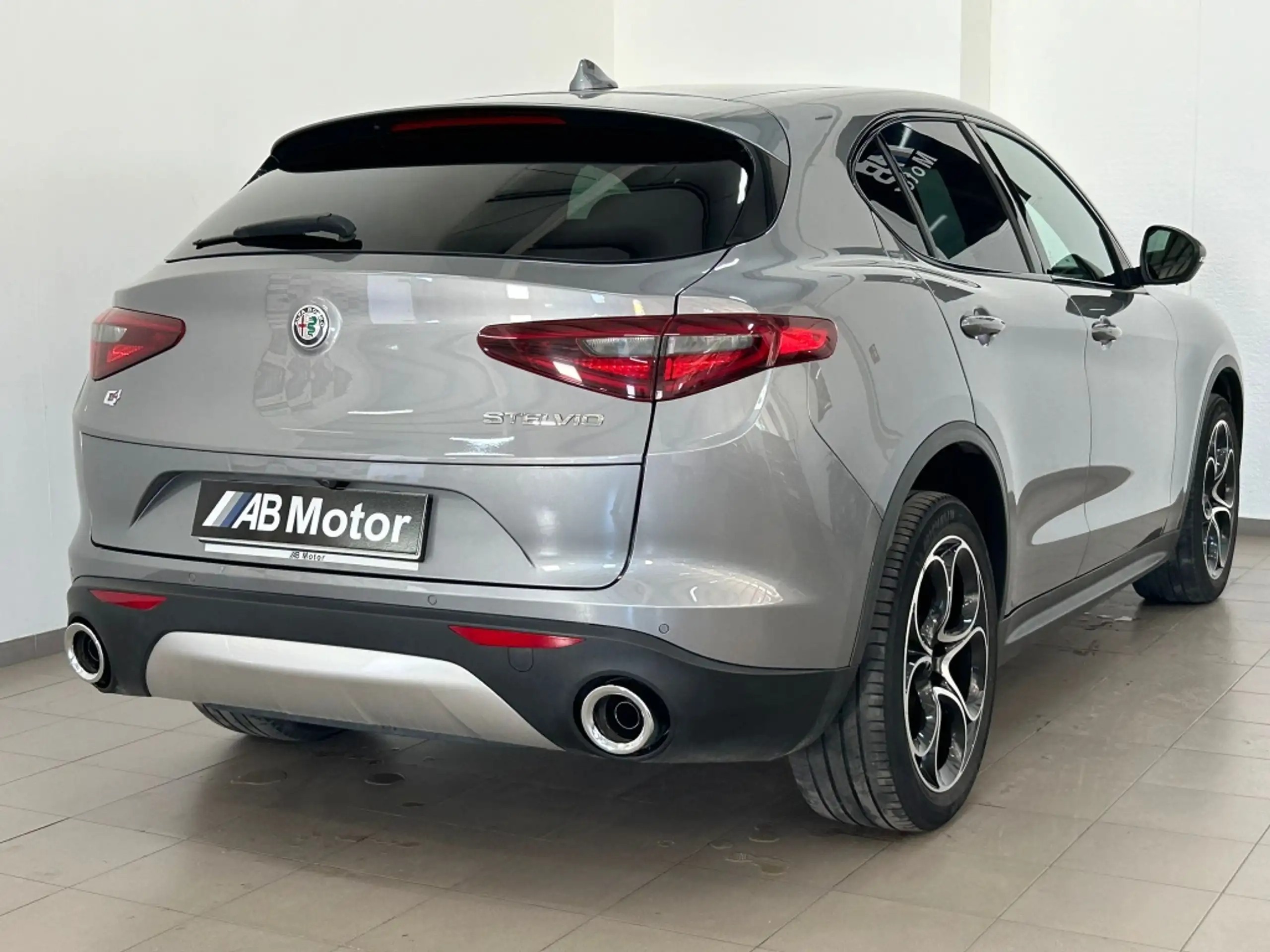 Alfa Romeo - Stelvio