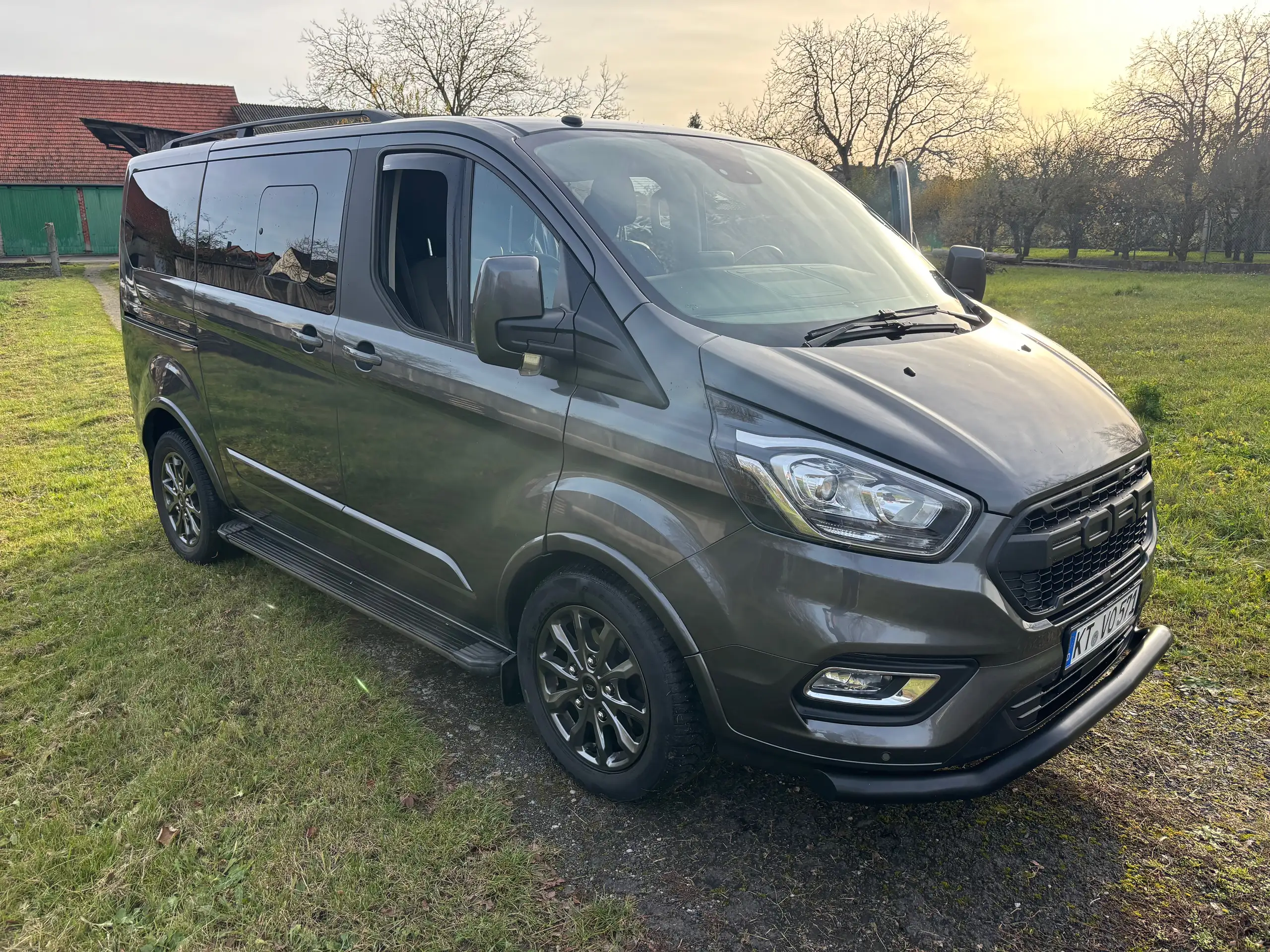 Ford - Transit Custom