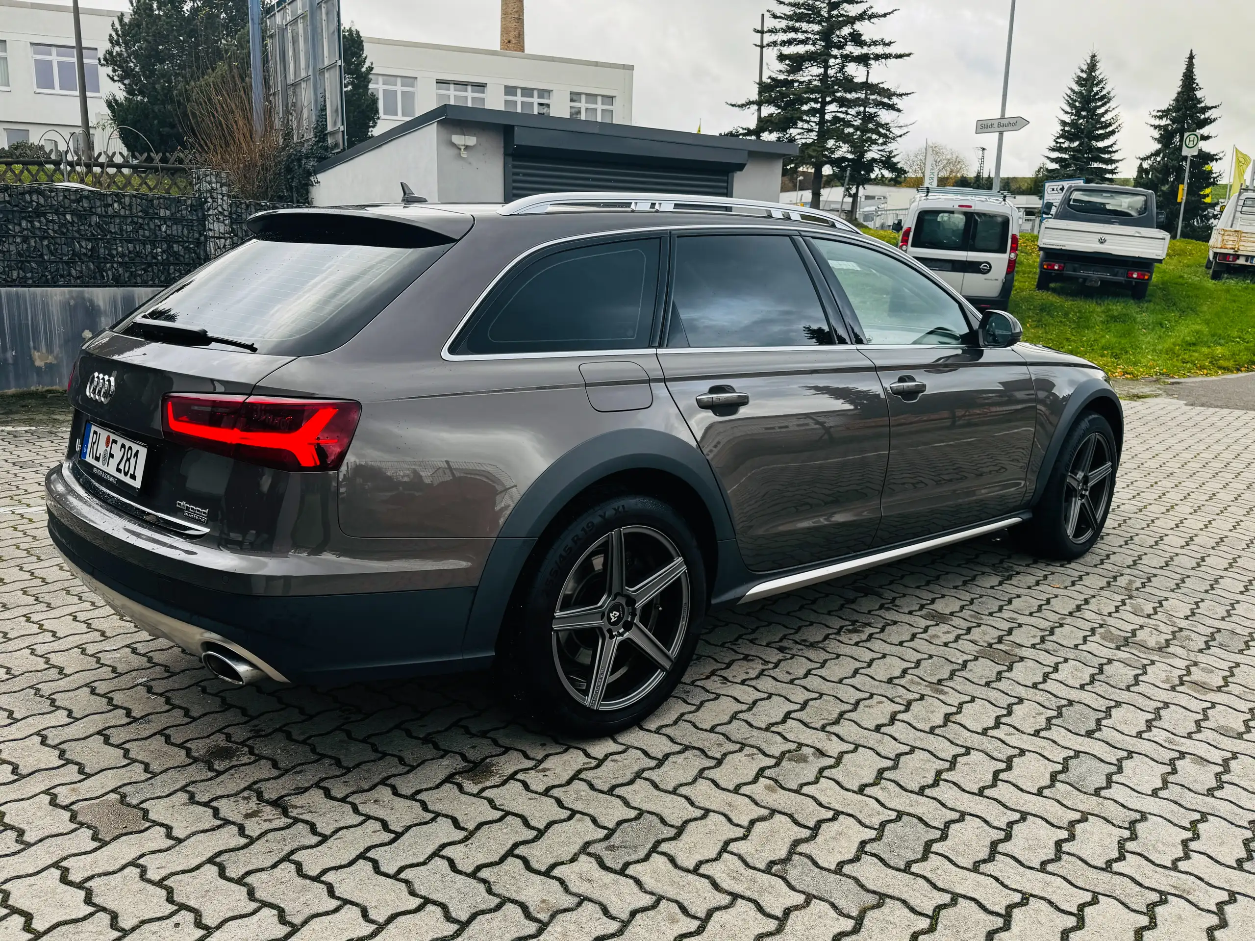 Audi - A6 allroad