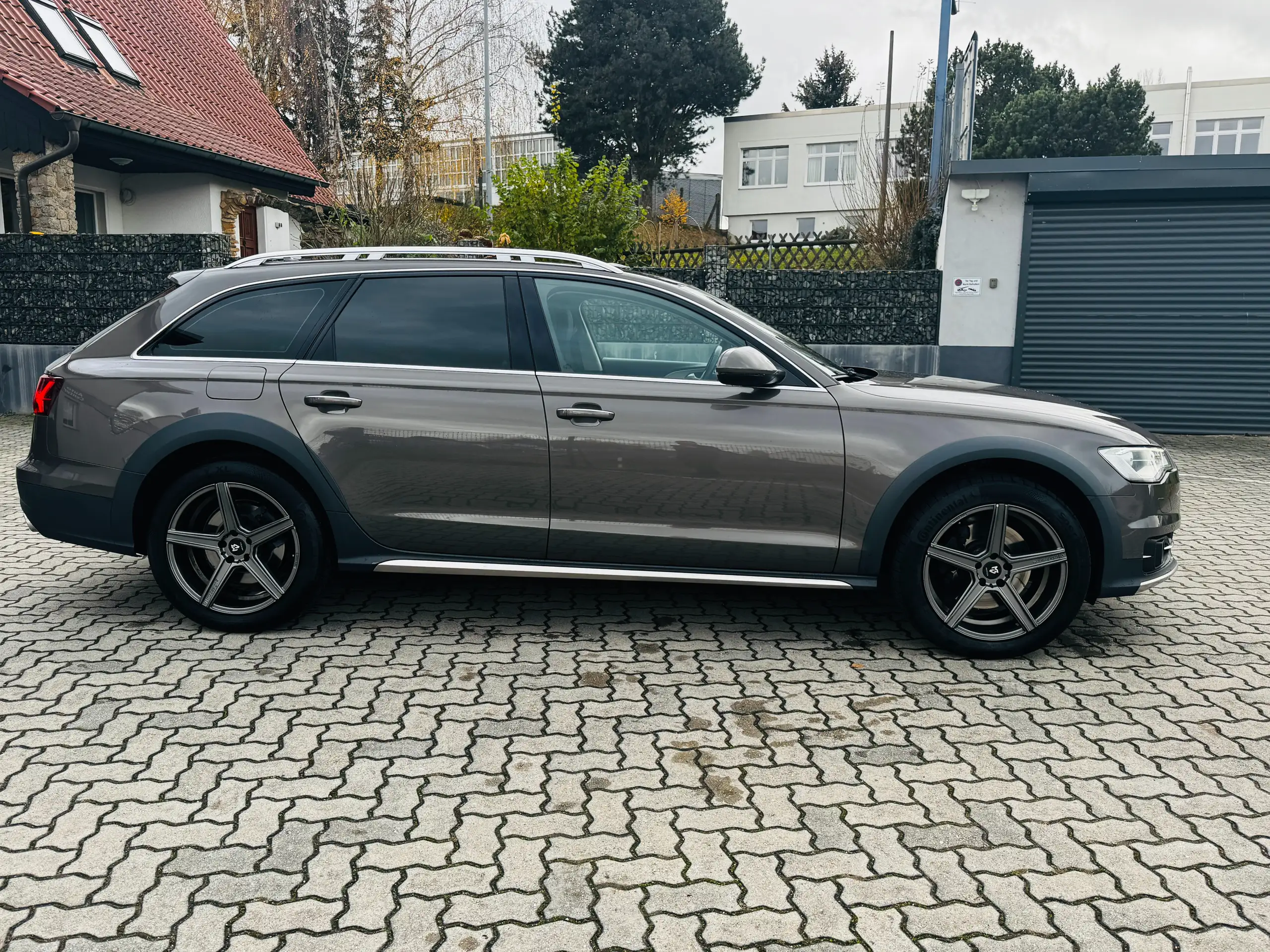 Audi - A6 allroad