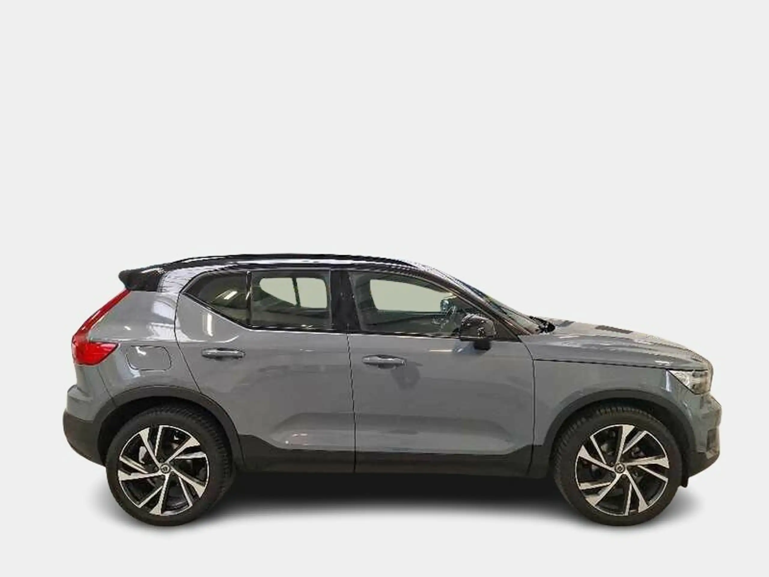 Volvo - XC40