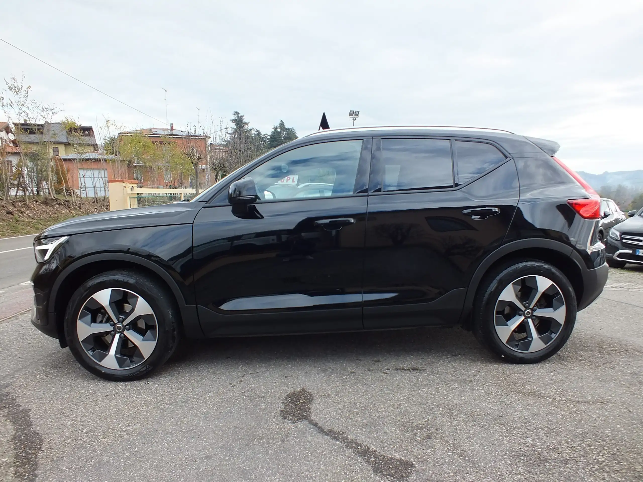 Volvo - XC40