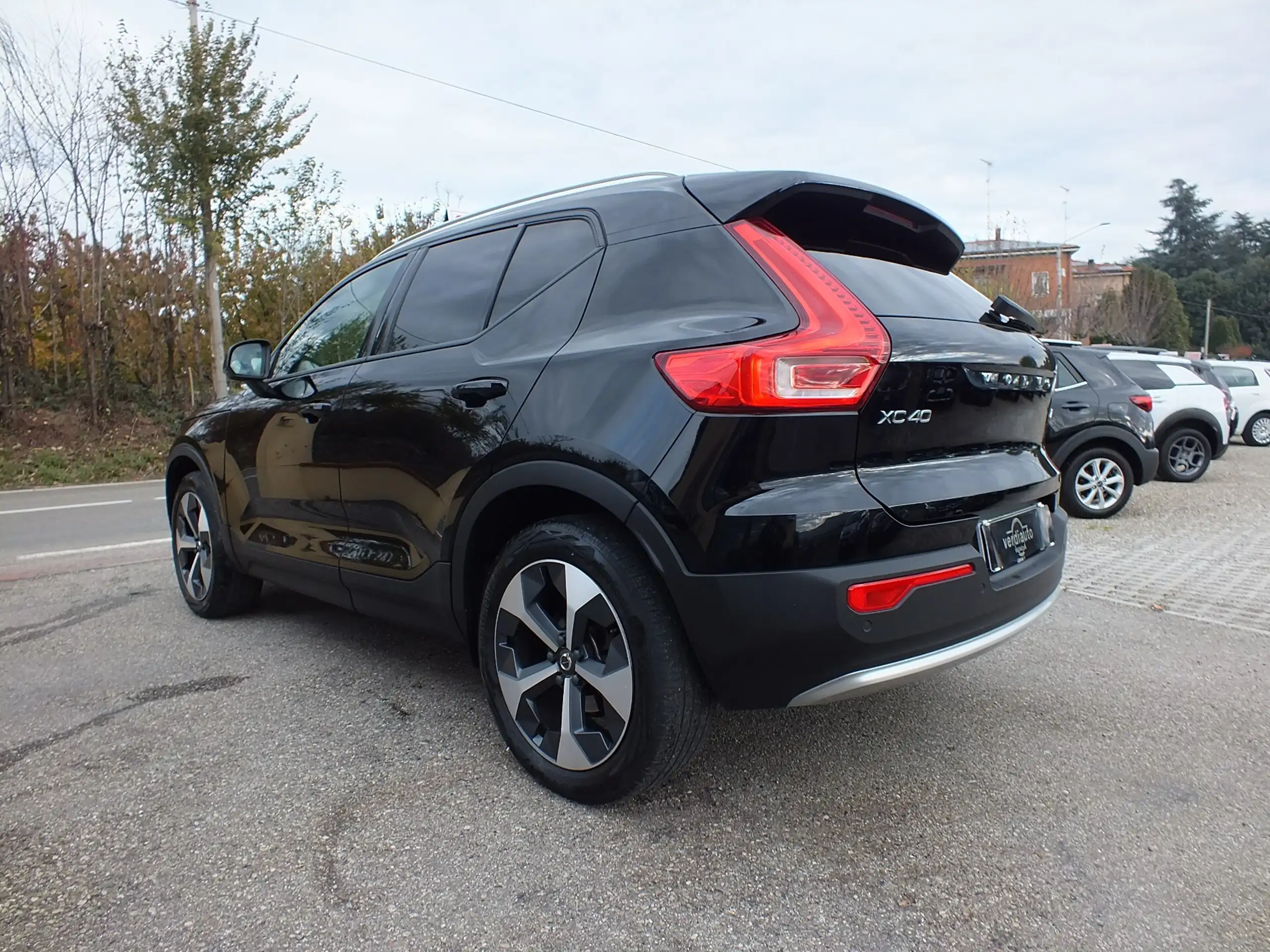 Volvo - XC40