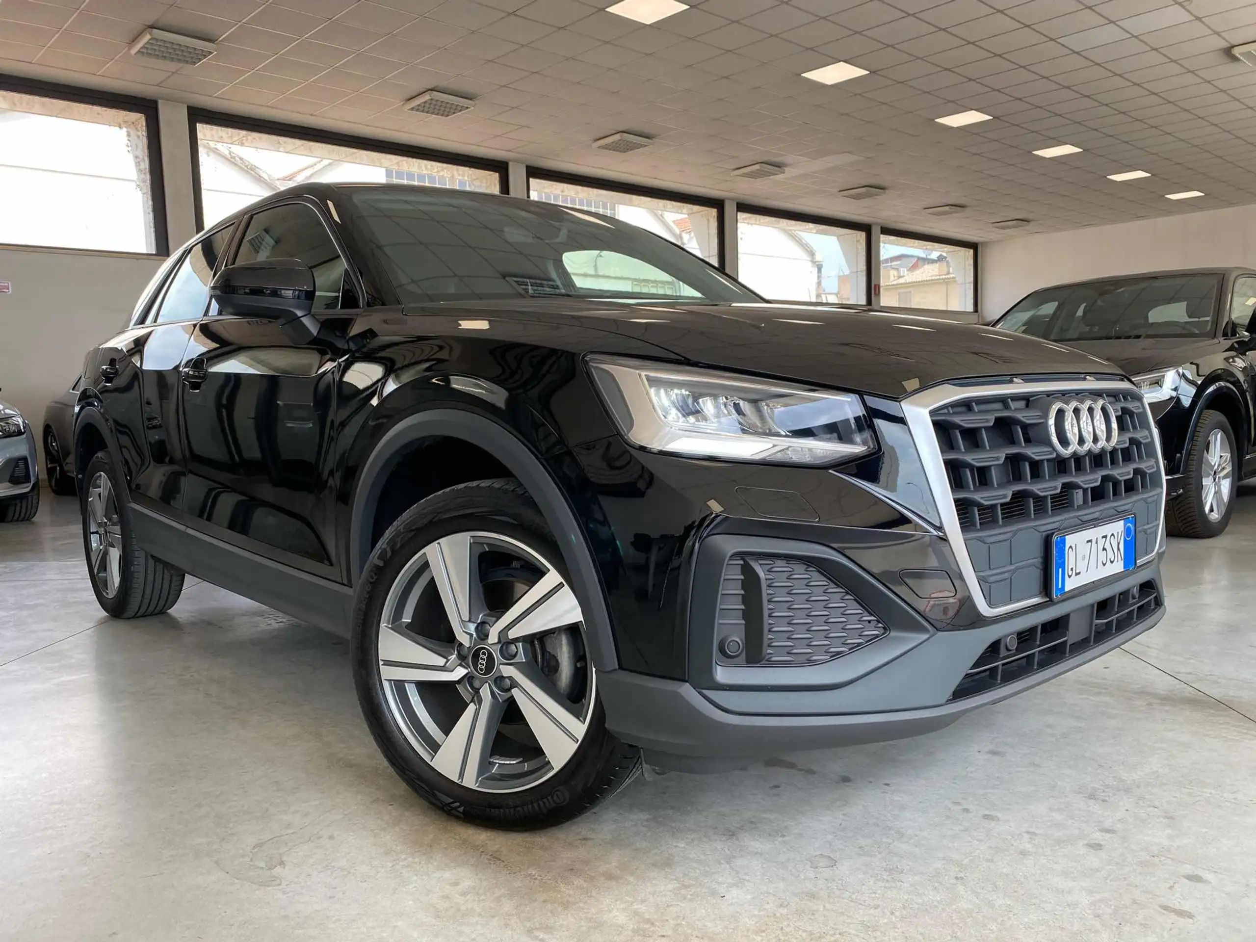 Audi - Q2