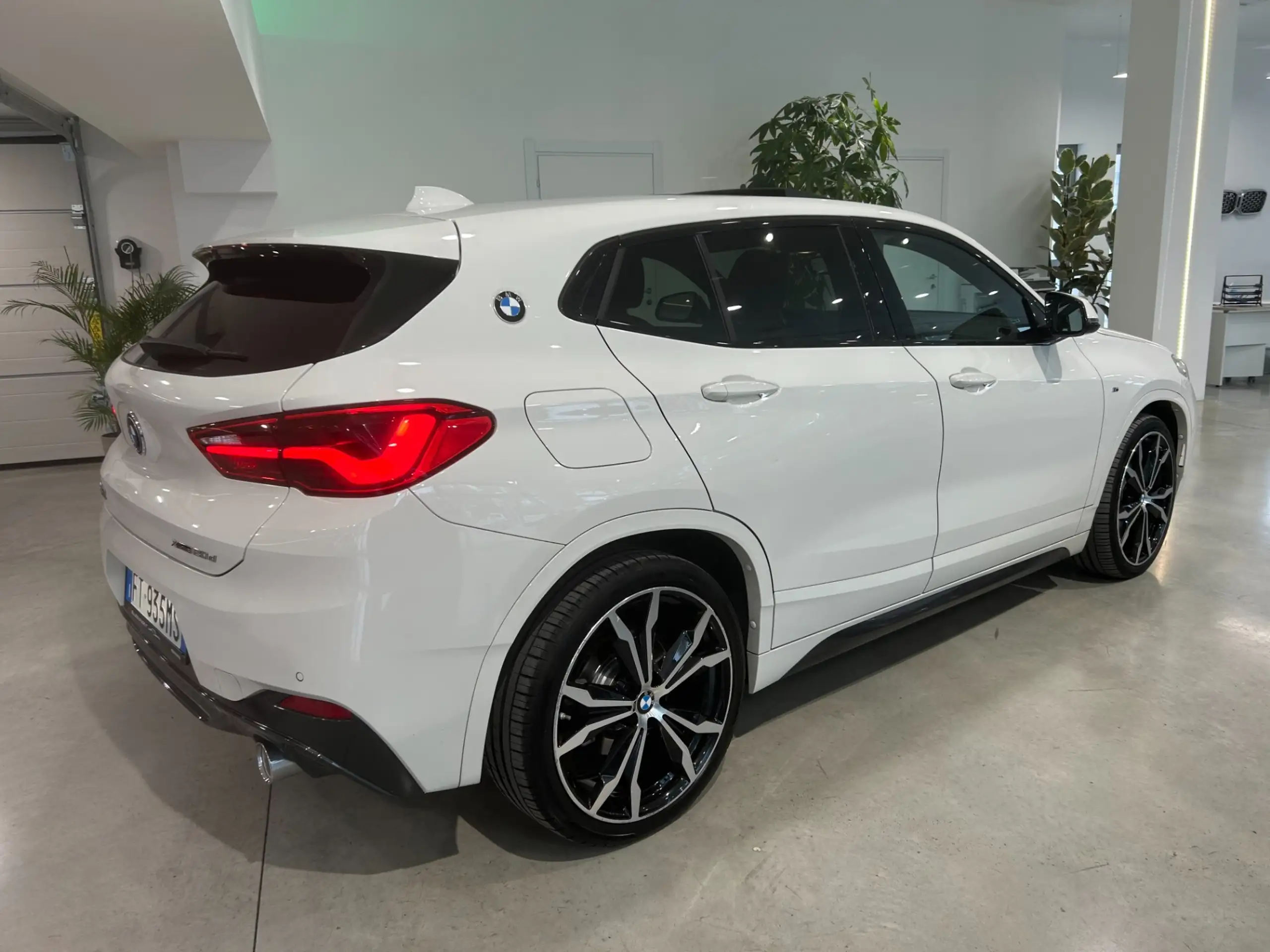 BMW - X2