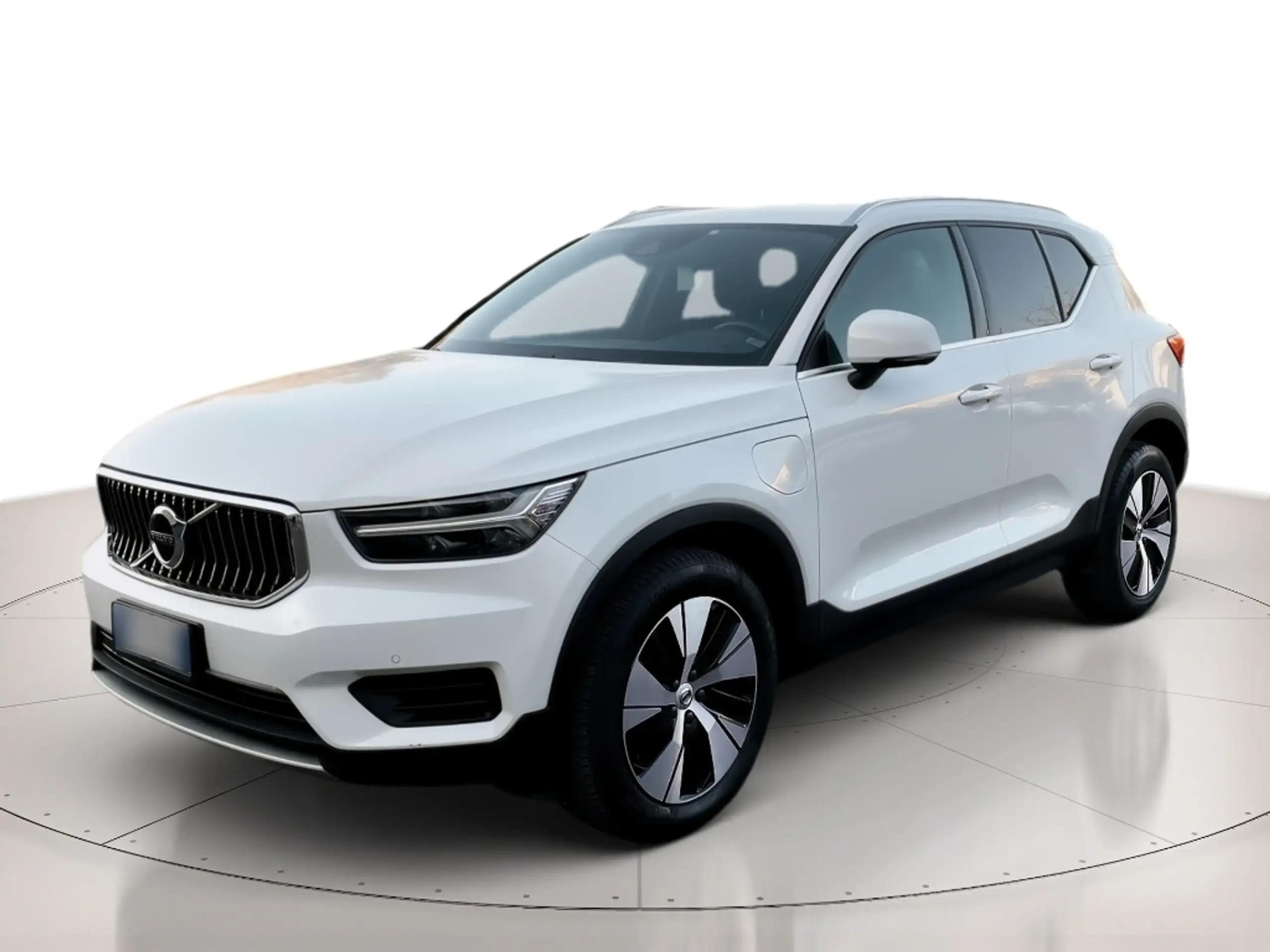 Volvo - XC40