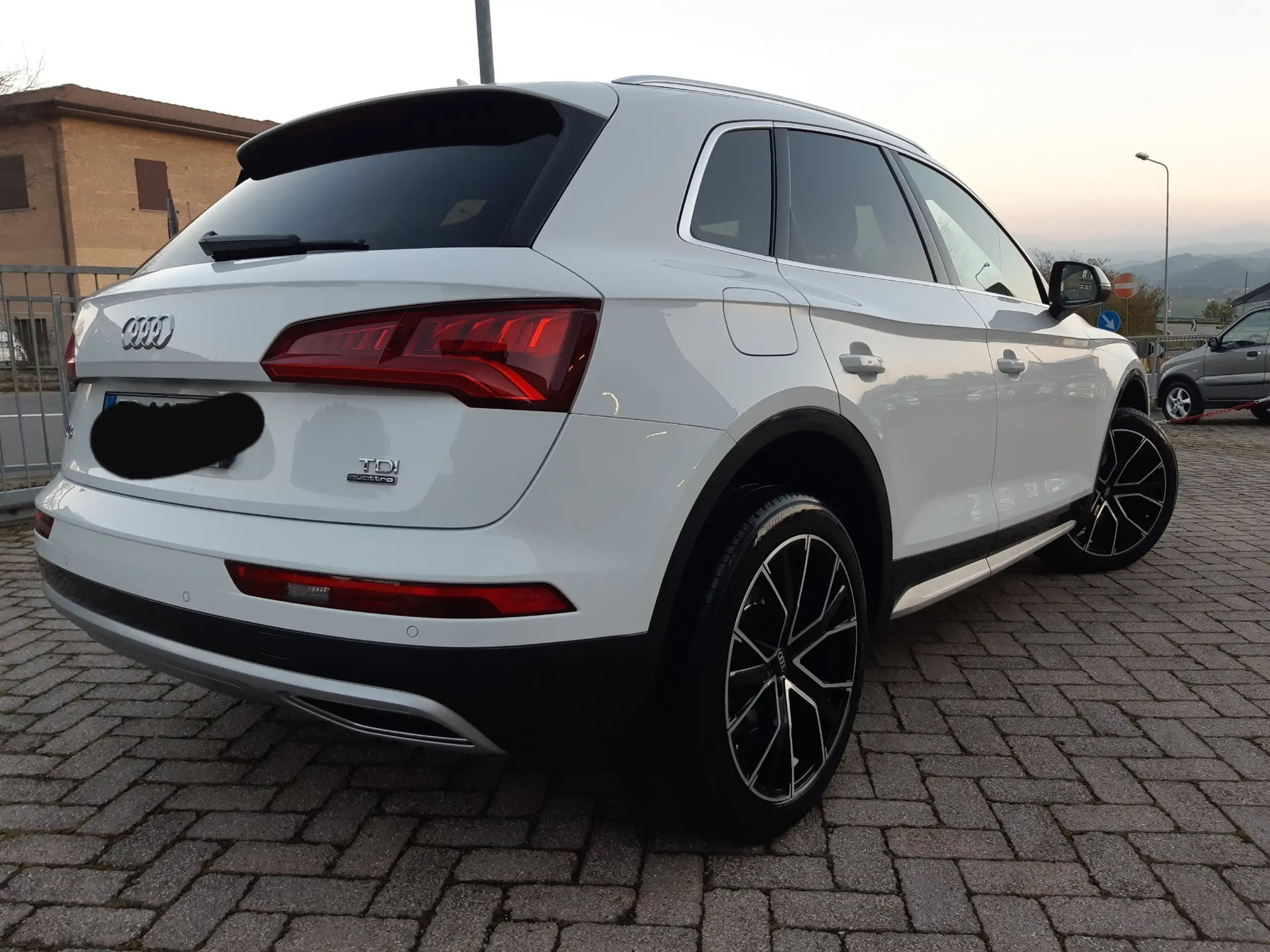 Audi - Q5