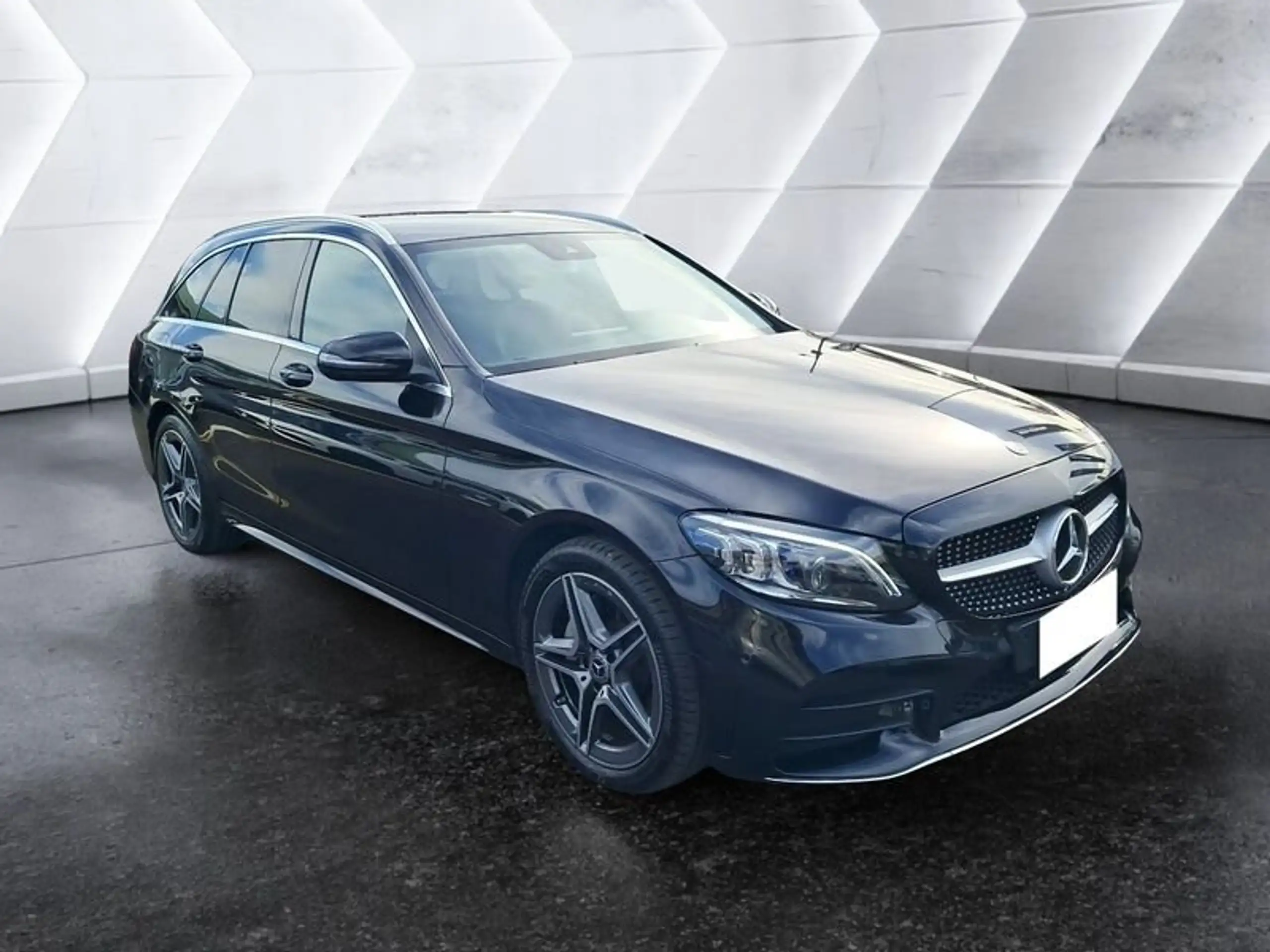 Mercedes-Benz - C 220