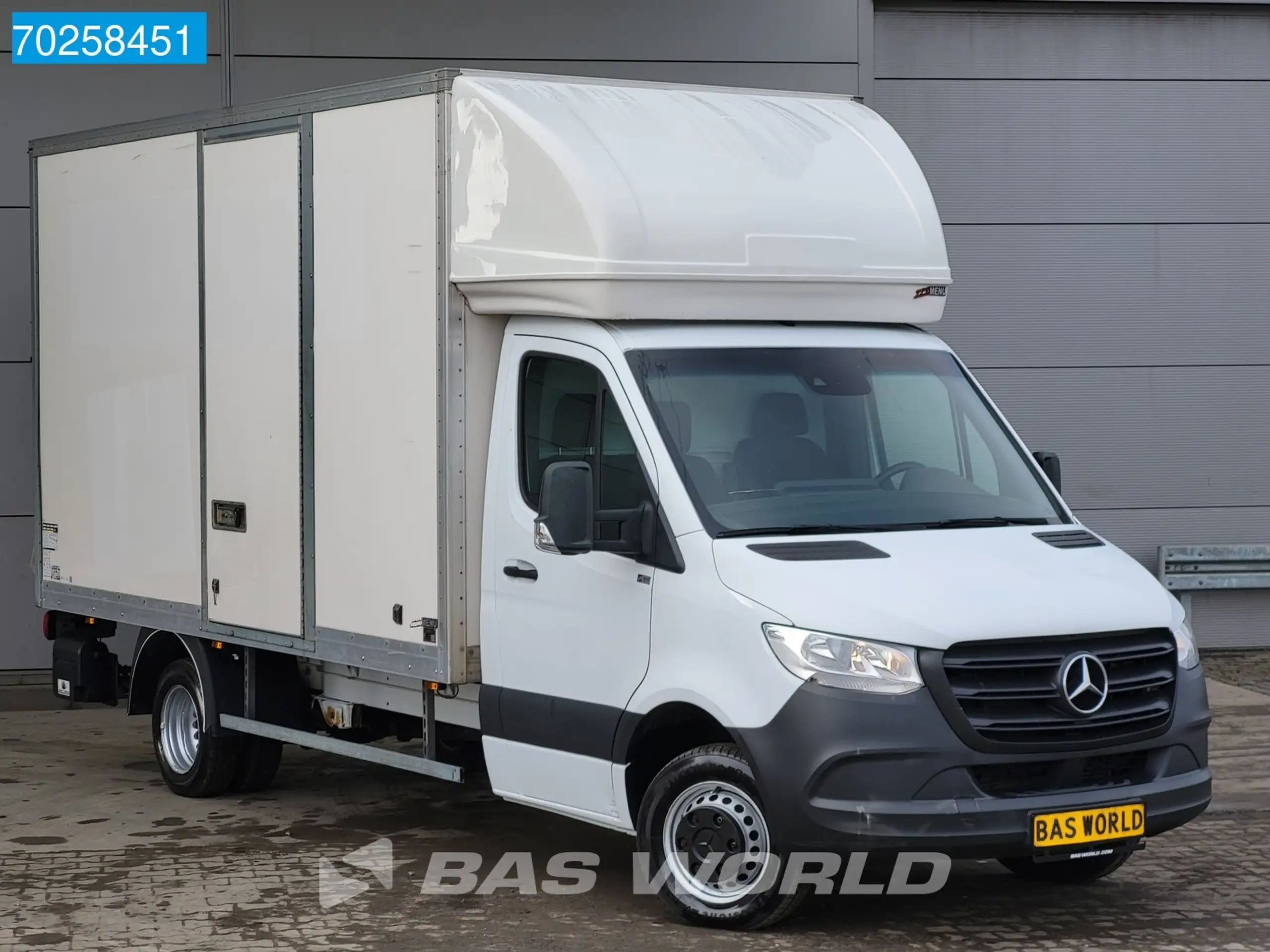 Mercedes-Benz - Sprinter