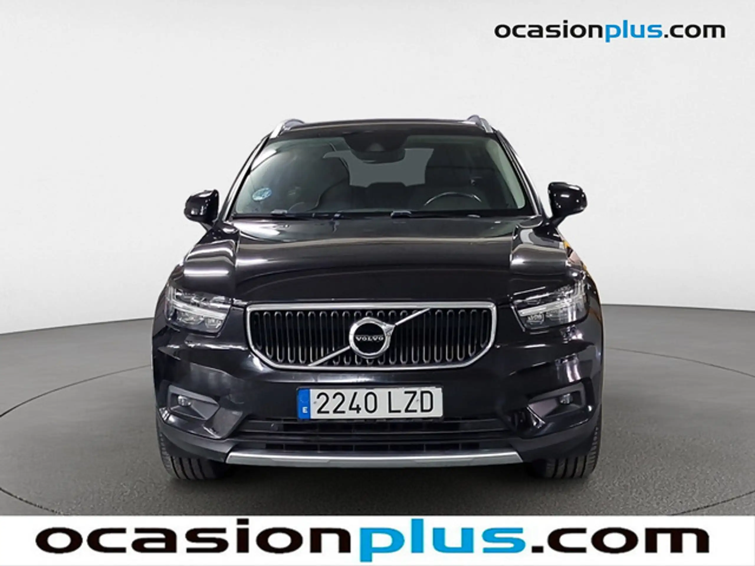 Volvo - XC40