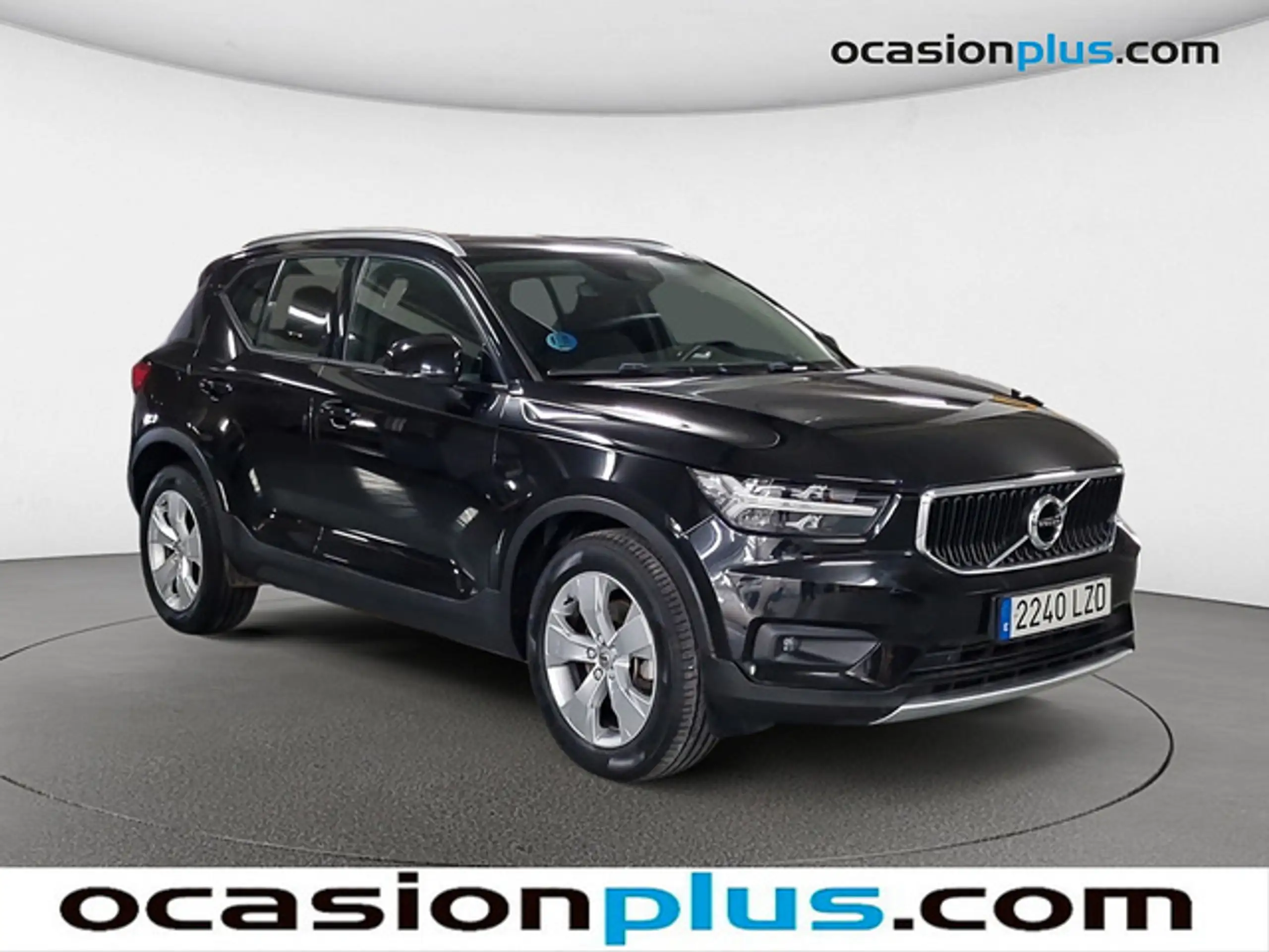 Volvo - XC40