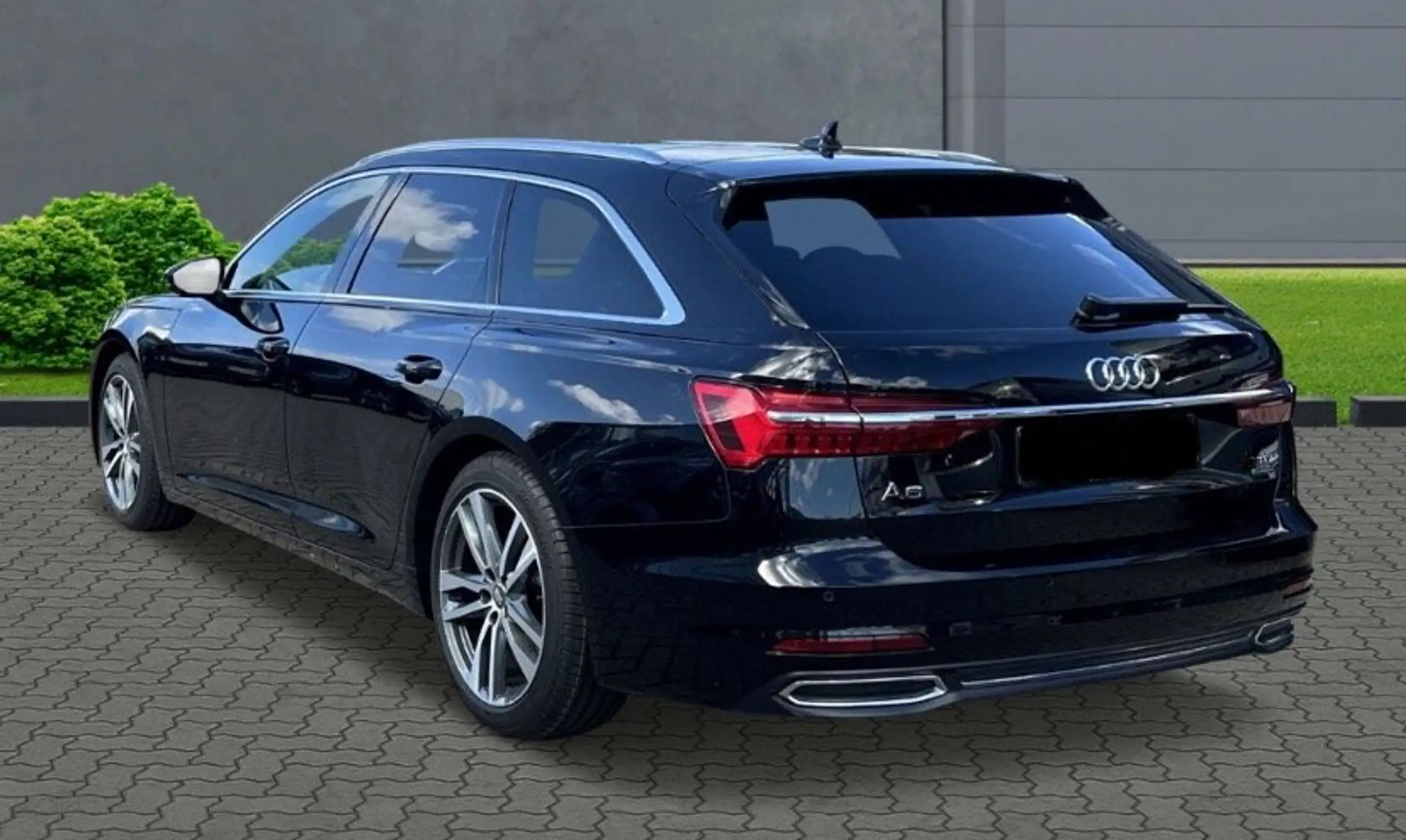 Audi - A6