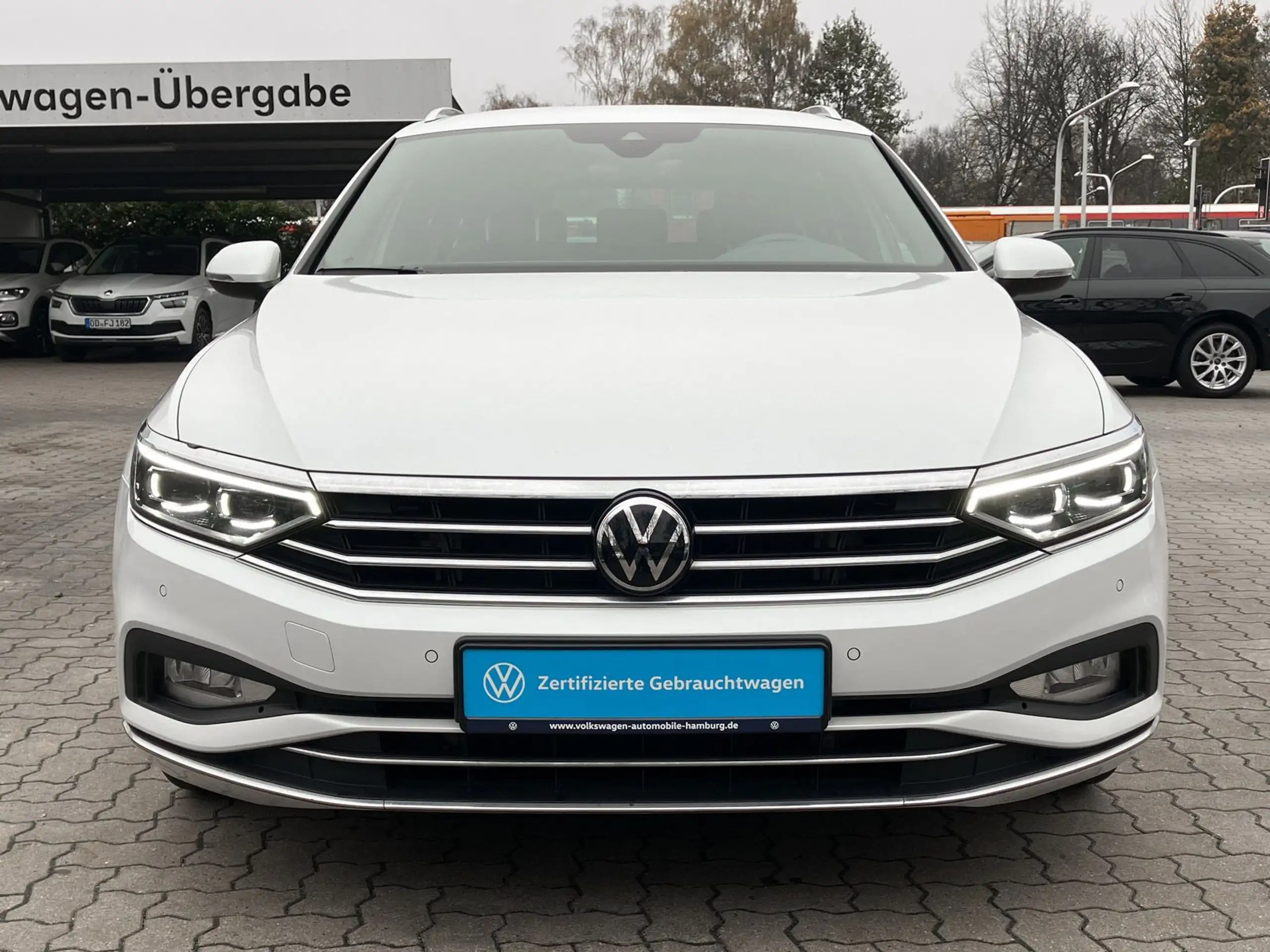 Volkswagen - Passat Variant