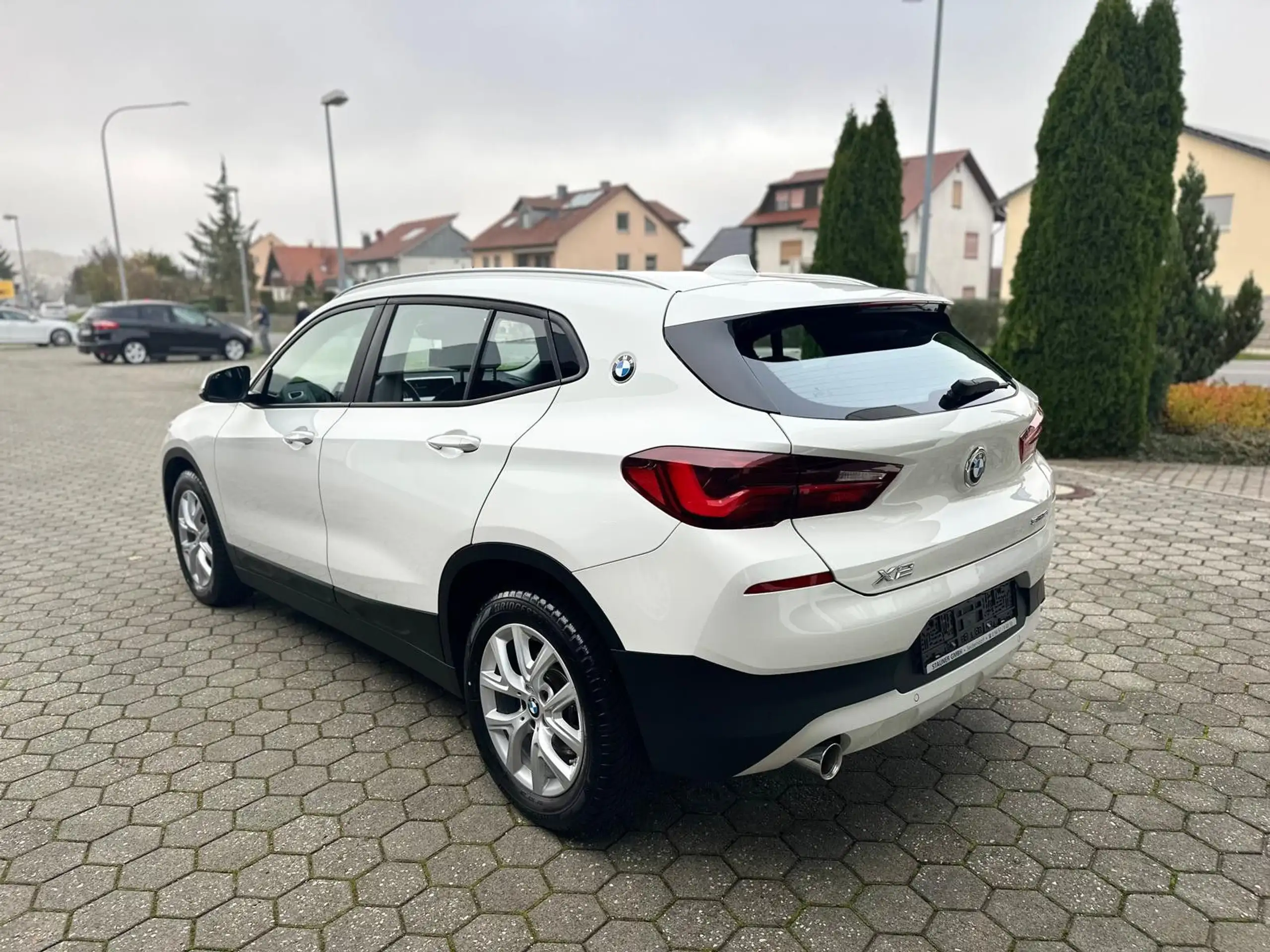 BMW - X2