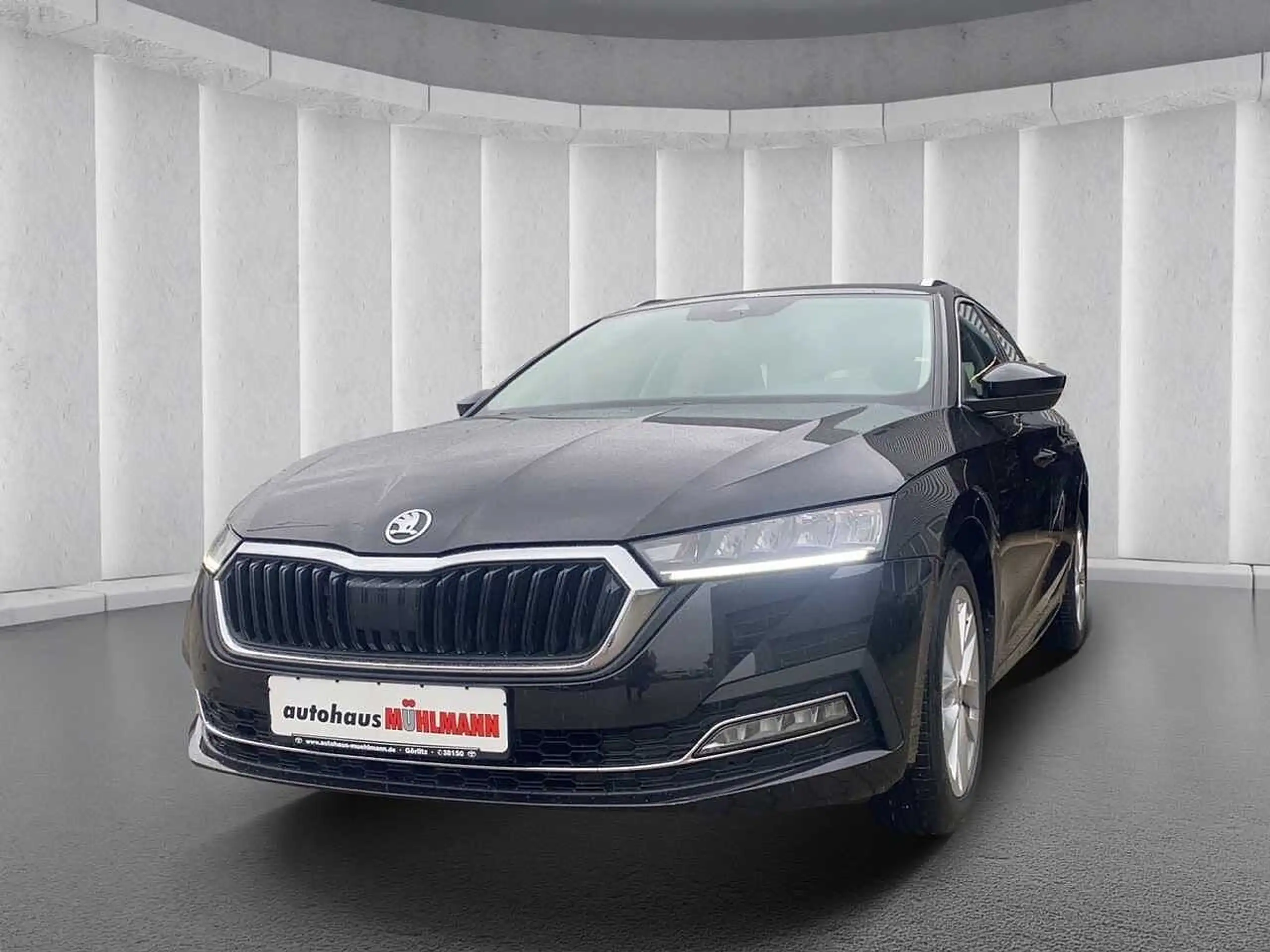 Skoda - Octavia