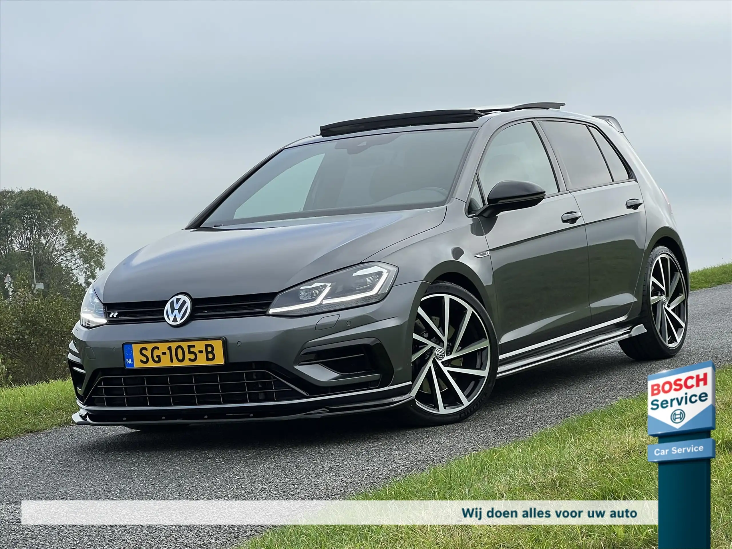 Volkswagen - Golf