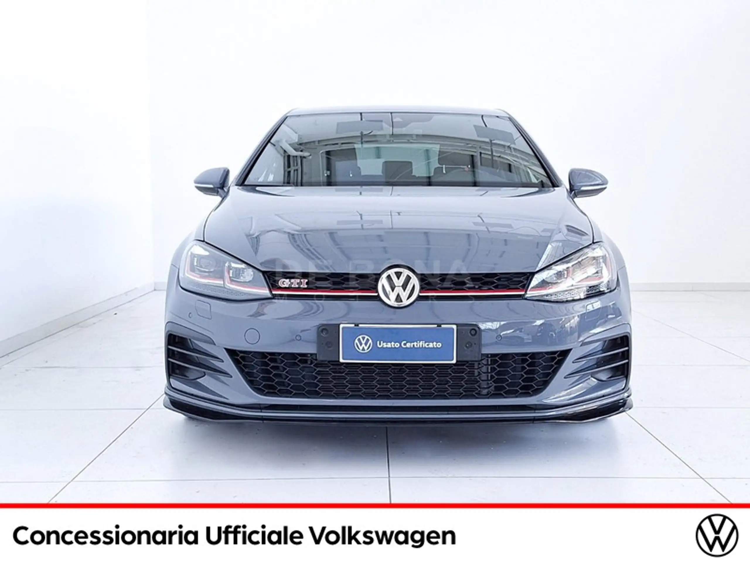 Volkswagen - Golf GTI