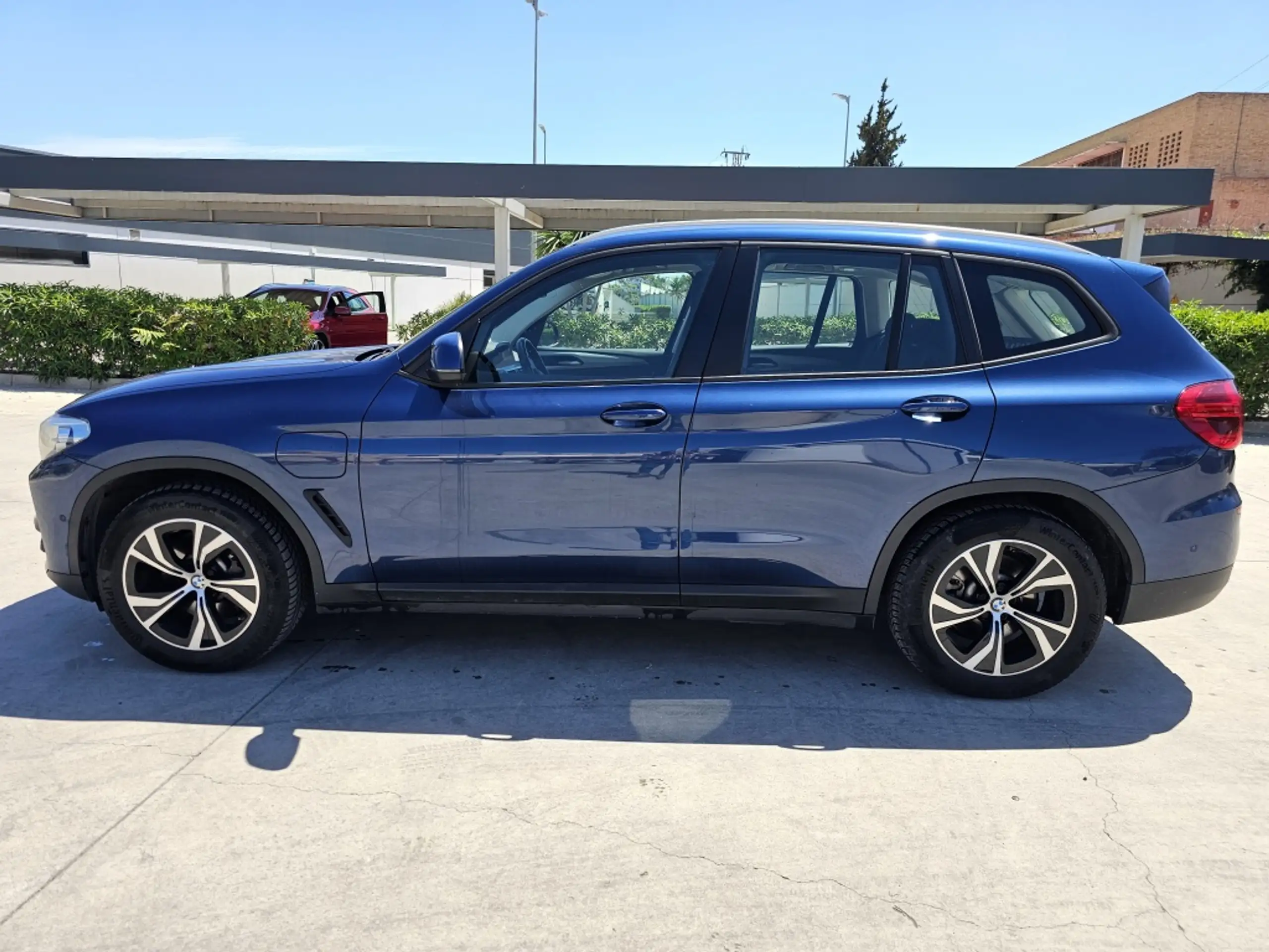 BMW - X3