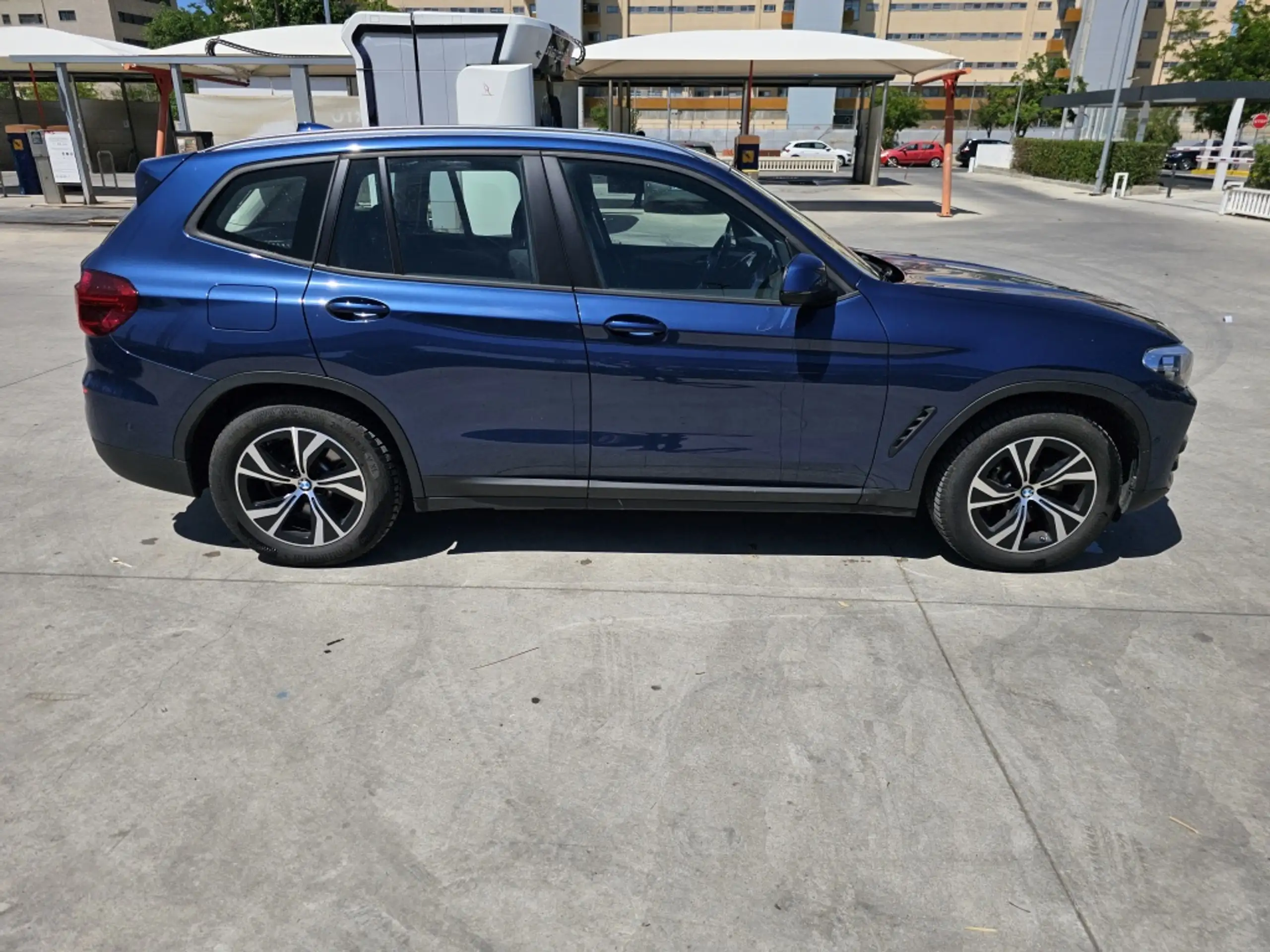 BMW - X3