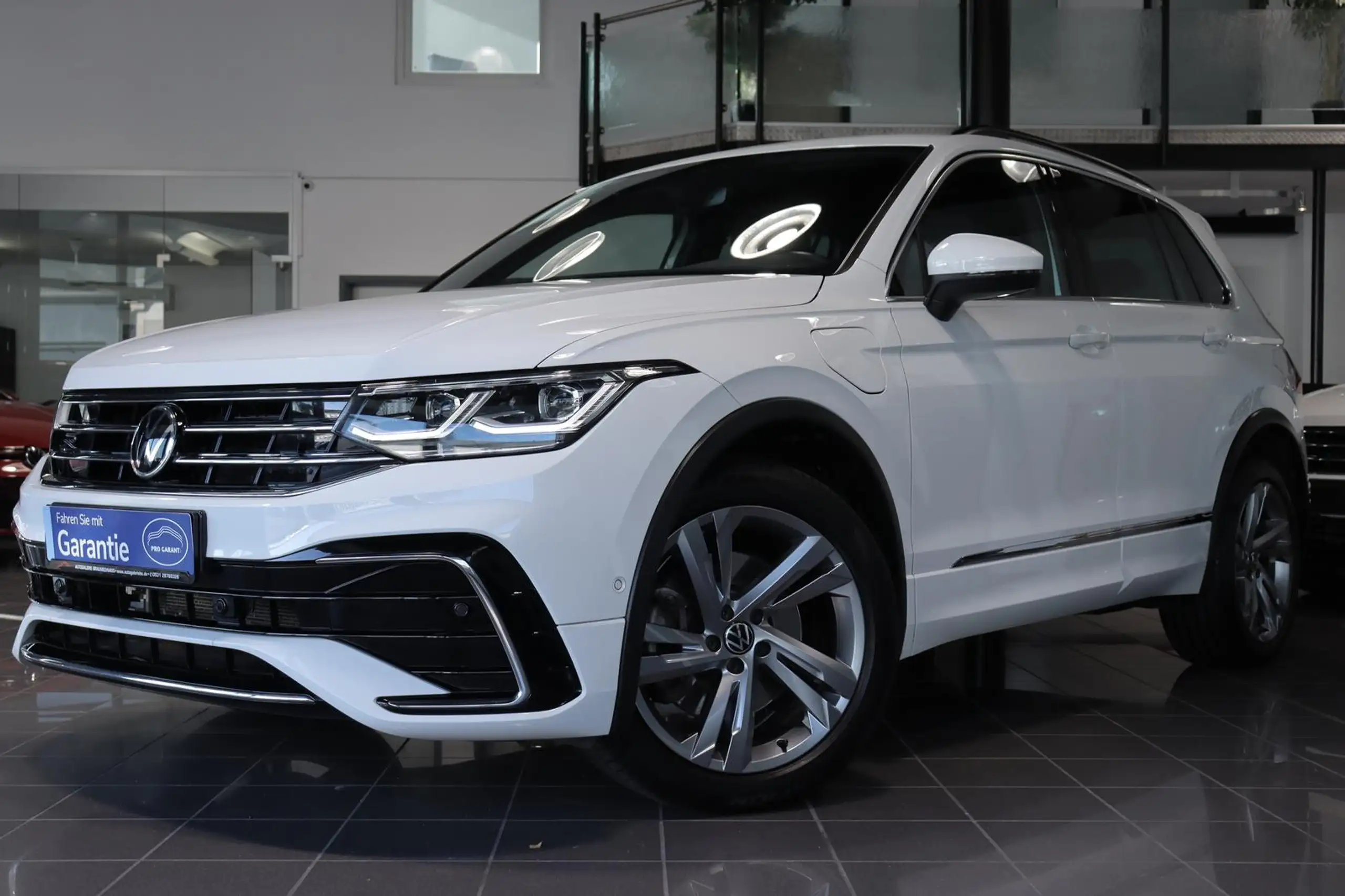 Volkswagen - Tiguan