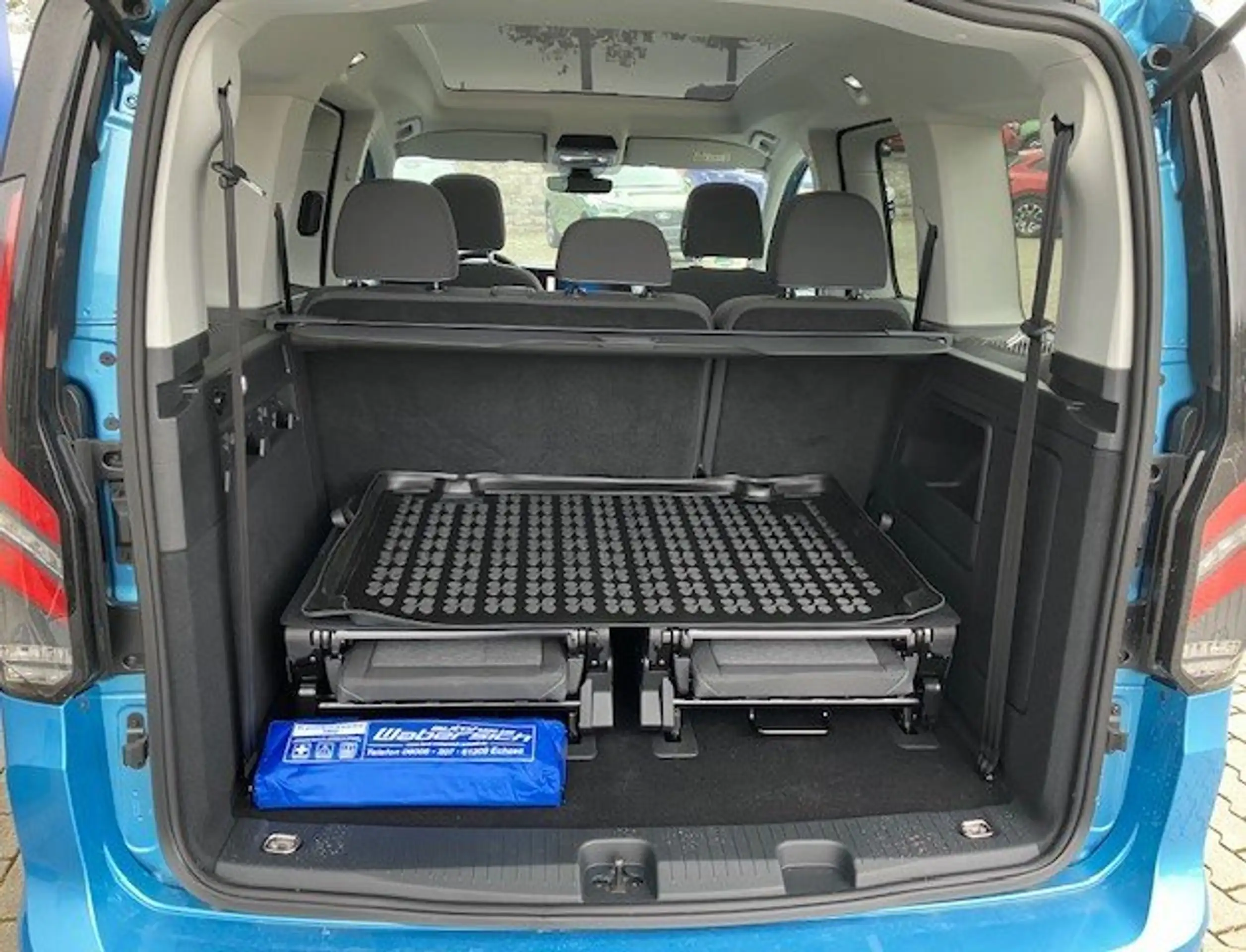 Ford - Tourneo Connect