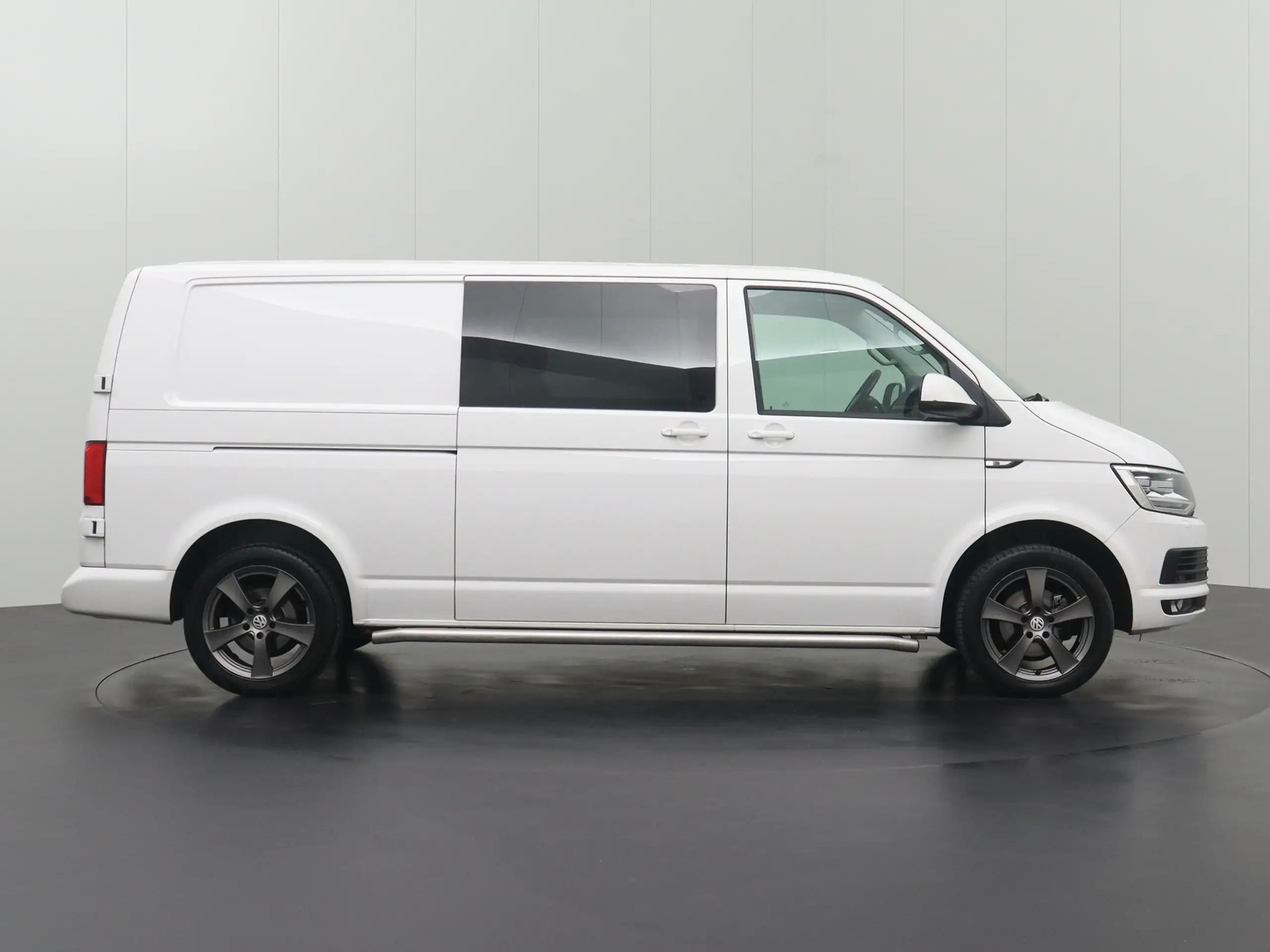 Volkswagen - T6 Transporter