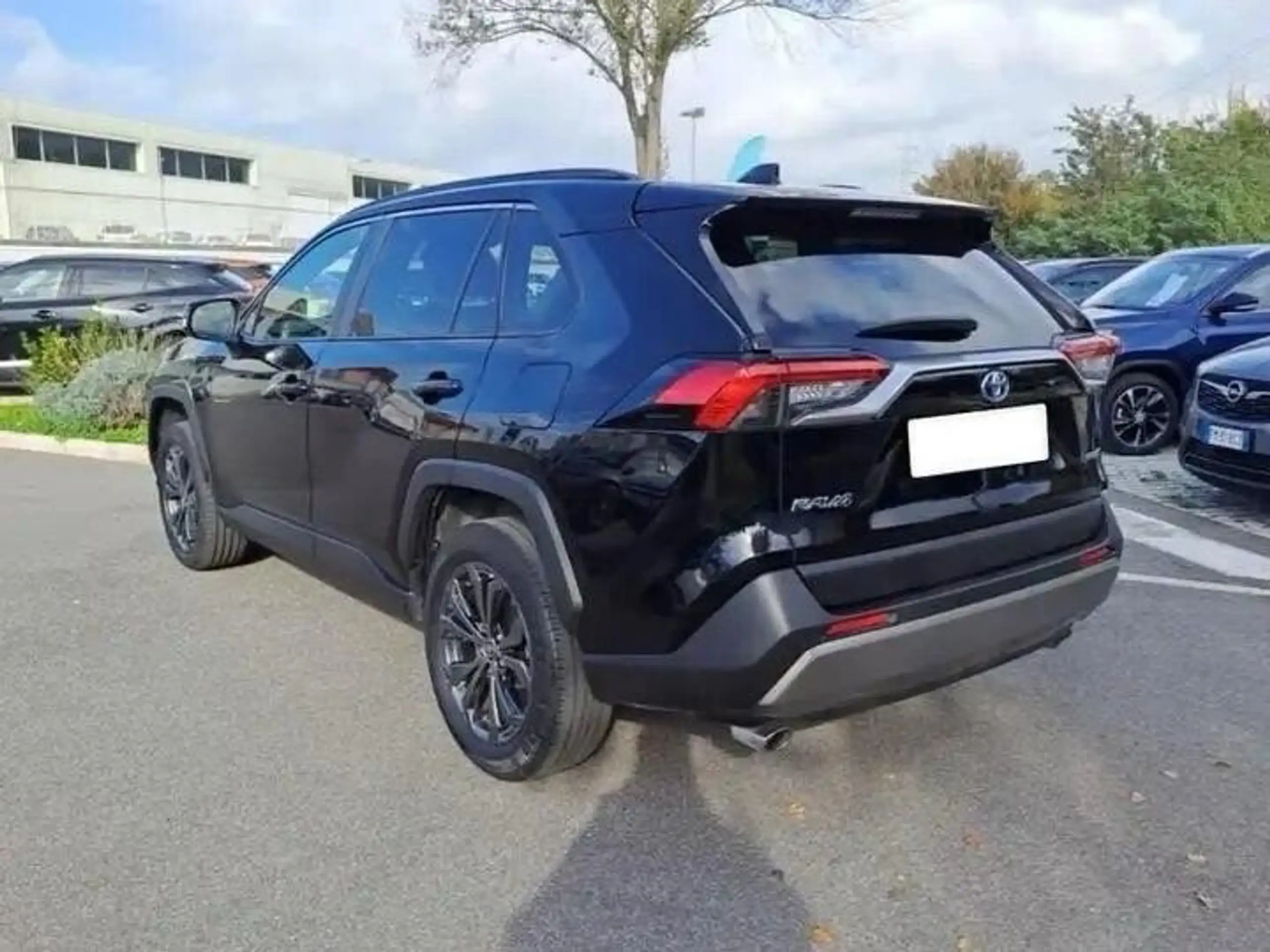 Toyota - RAV 4