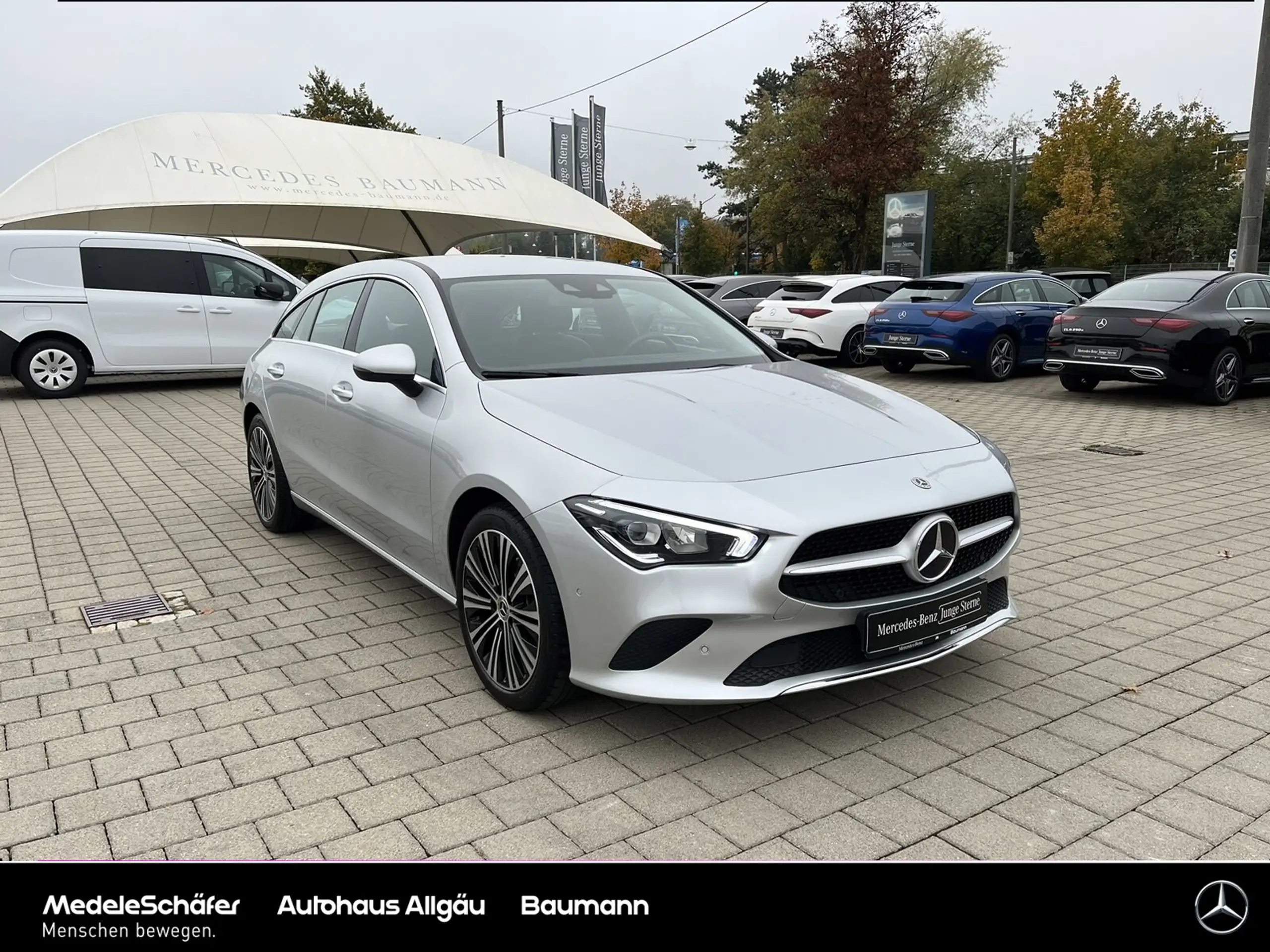 Mercedes-Benz - CLA 180