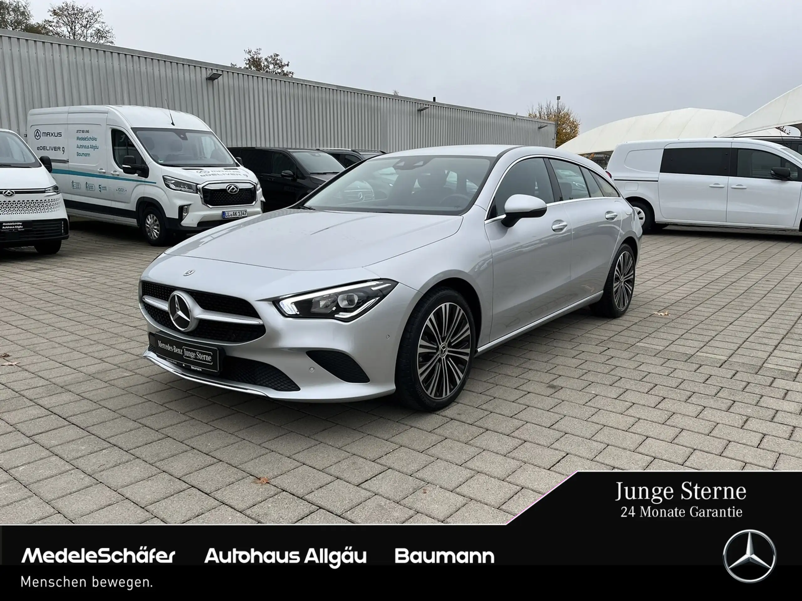 Mercedes-Benz CLA 180 2023