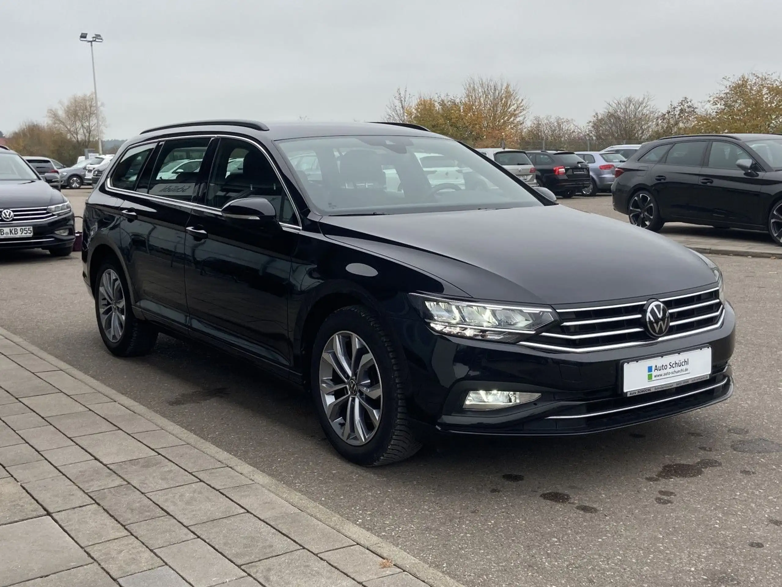 Volkswagen - Passat Variant