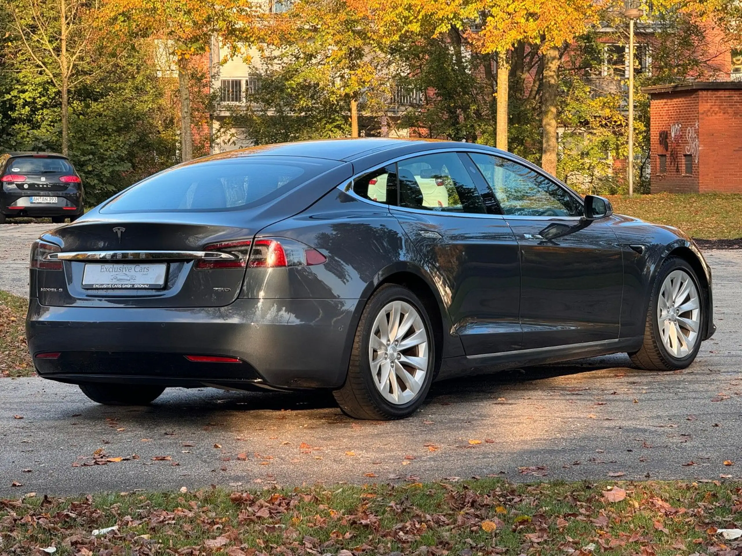 Tesla - Model S