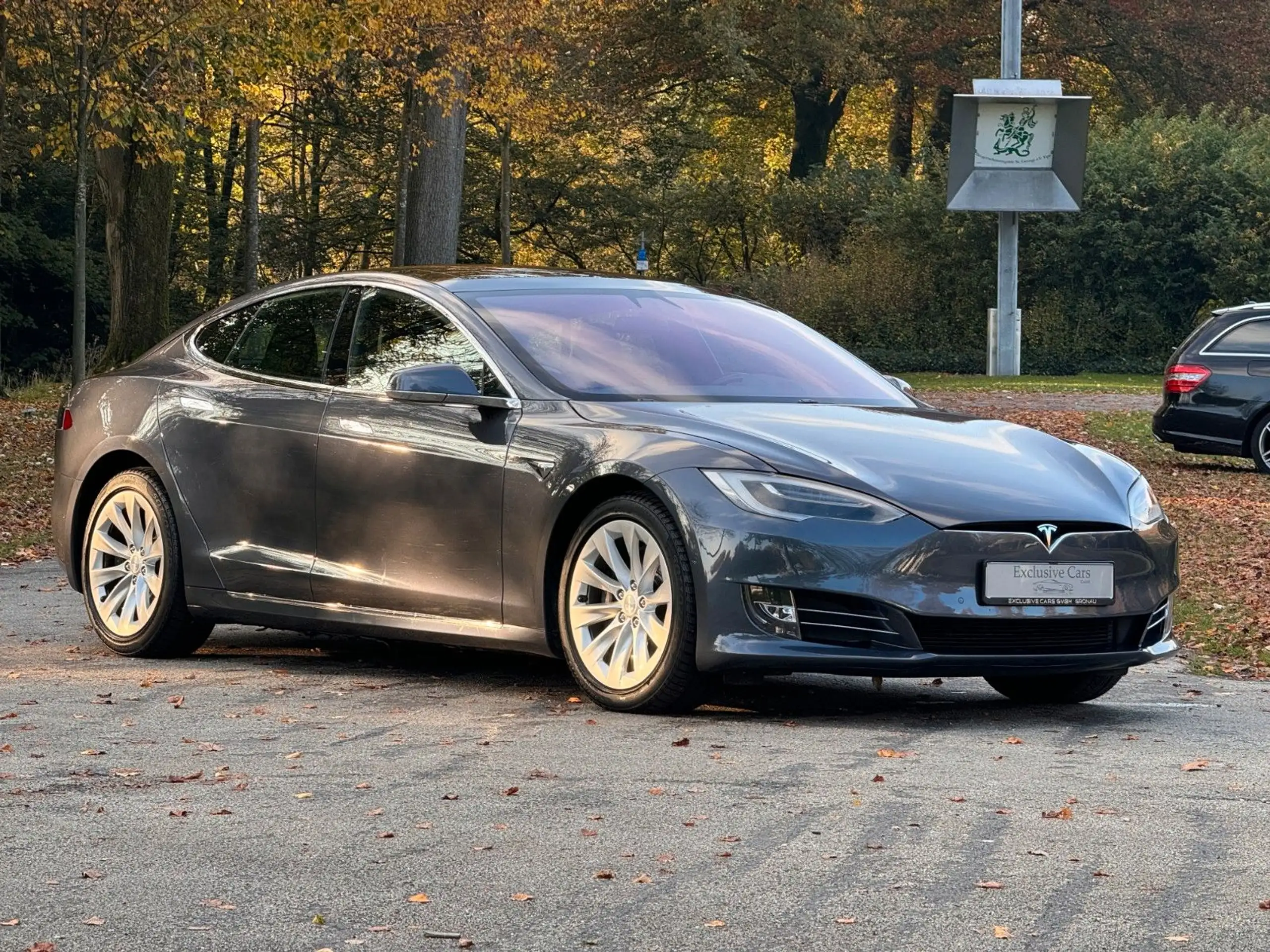 Tesla - Model S