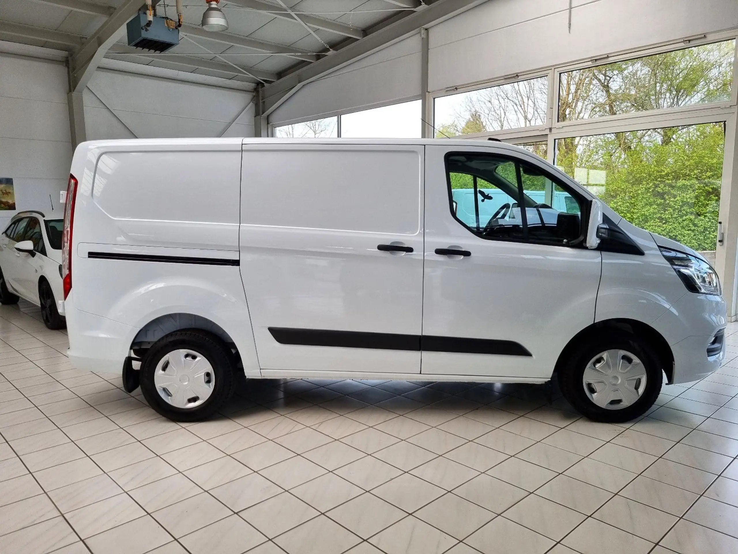 Ford - Transit Custom