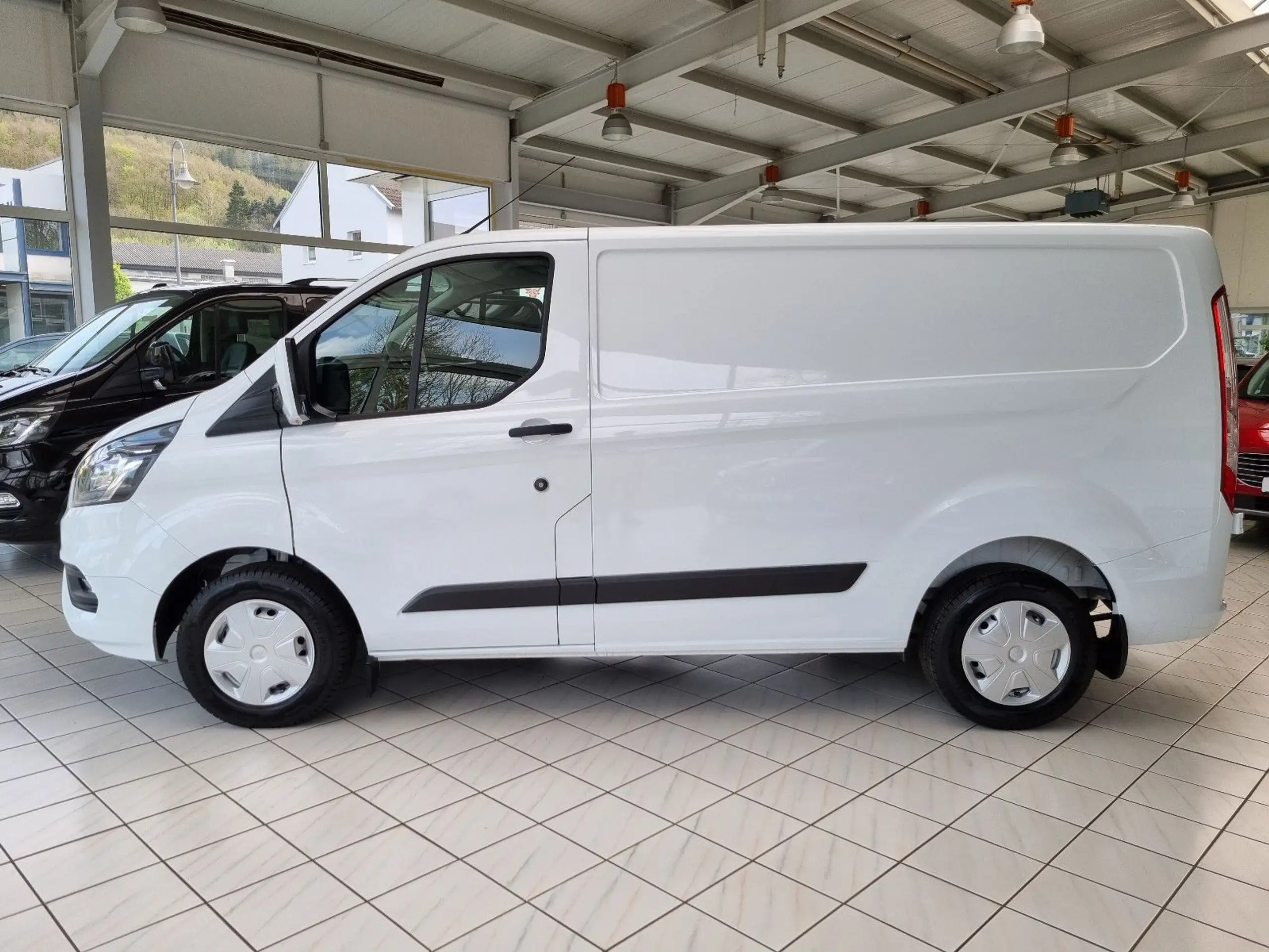 Ford - Transit Custom