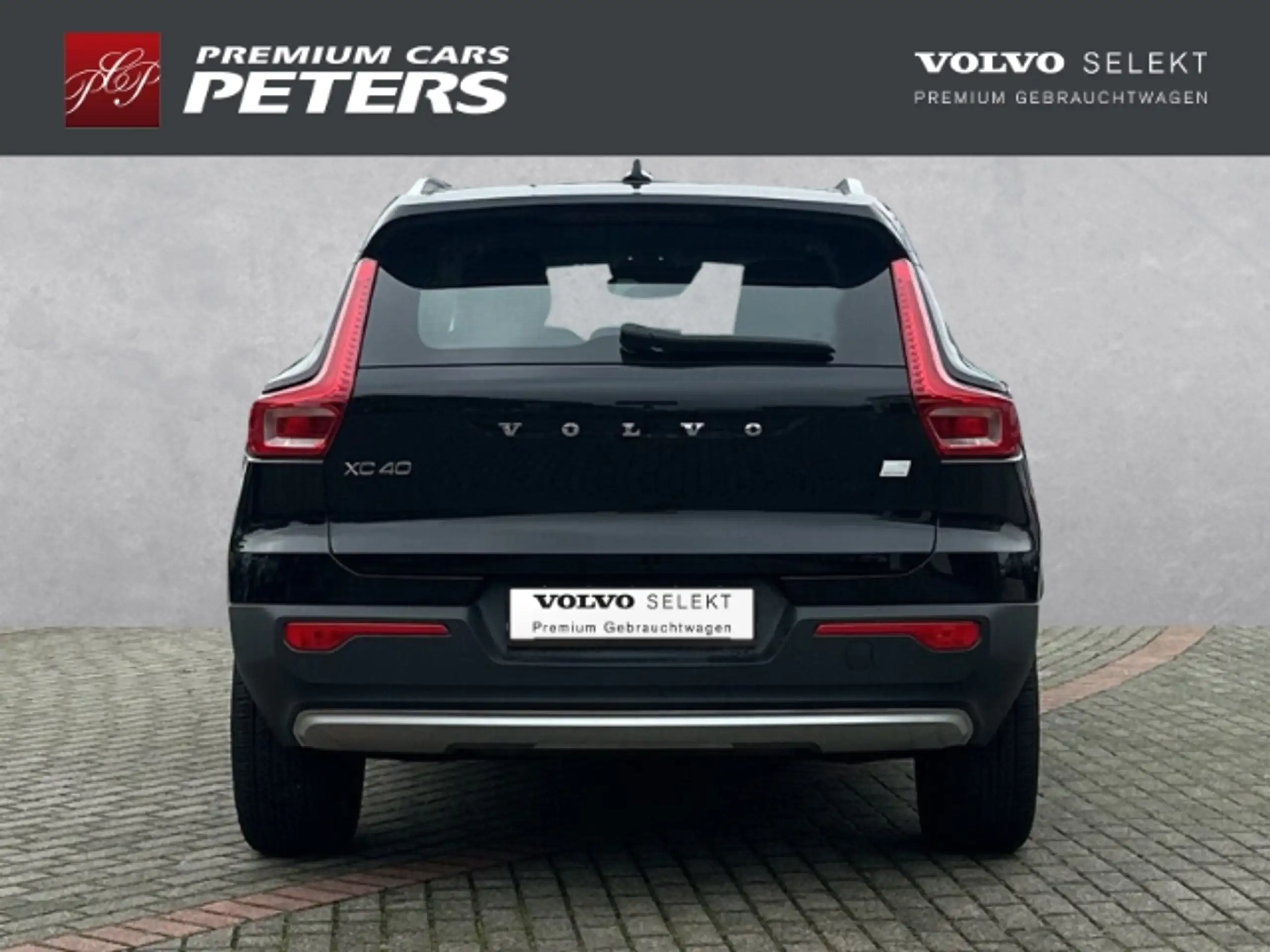 Volvo - XC40