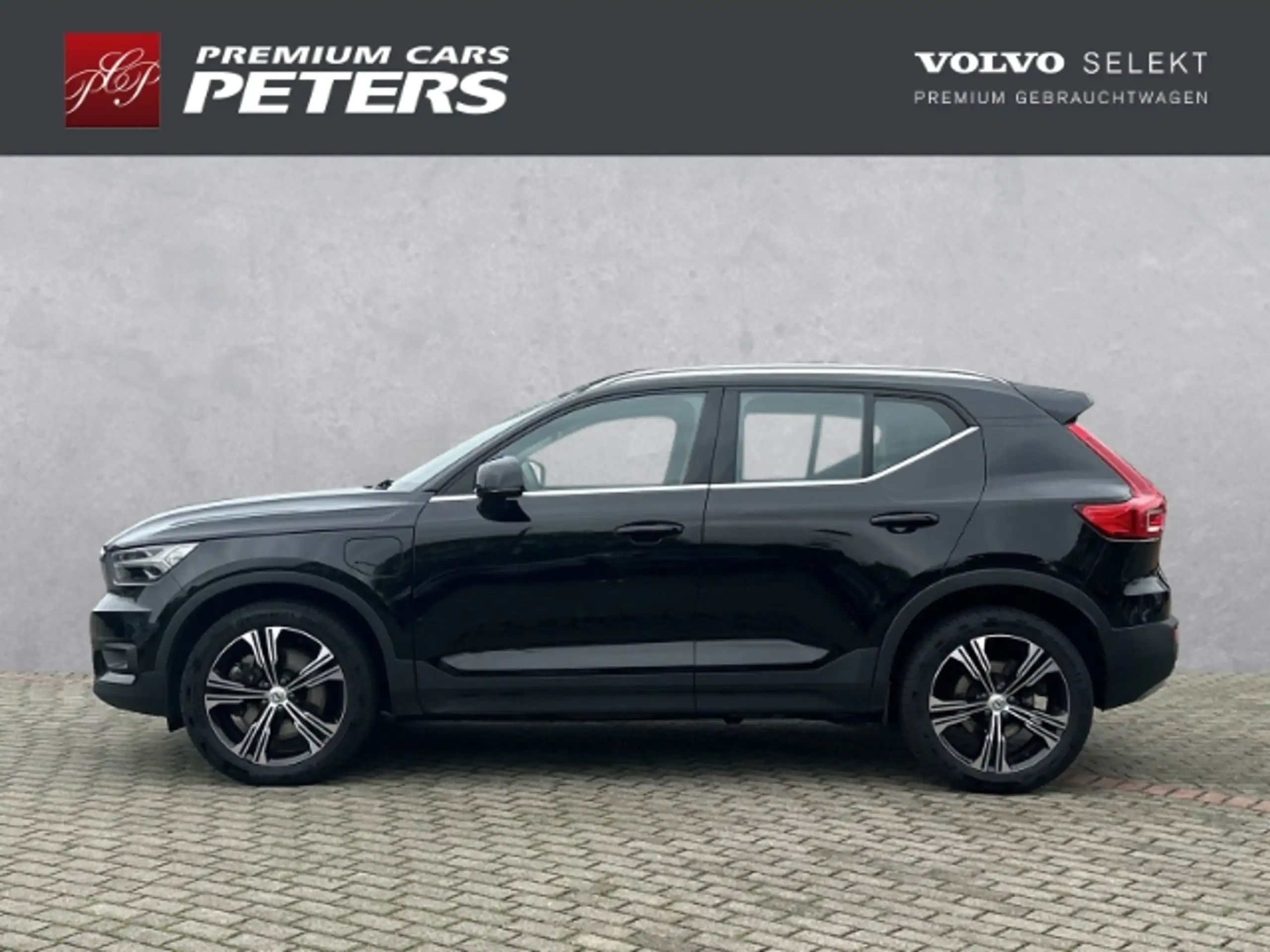 Volvo - XC40