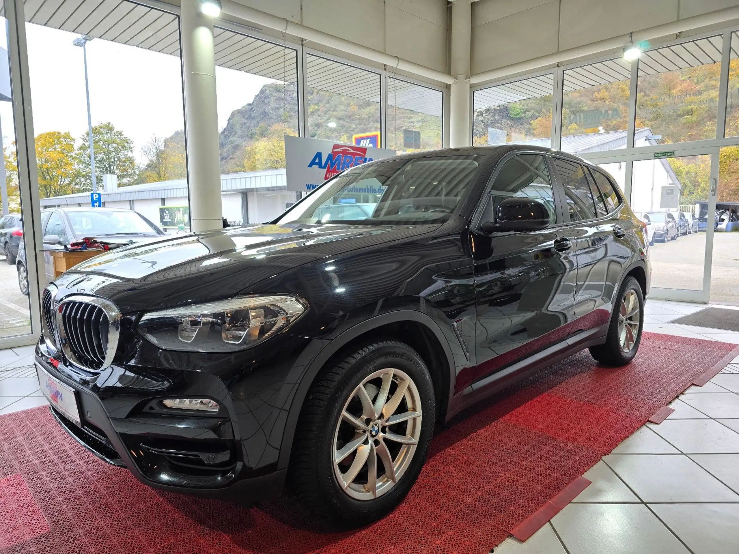 BMW - X3