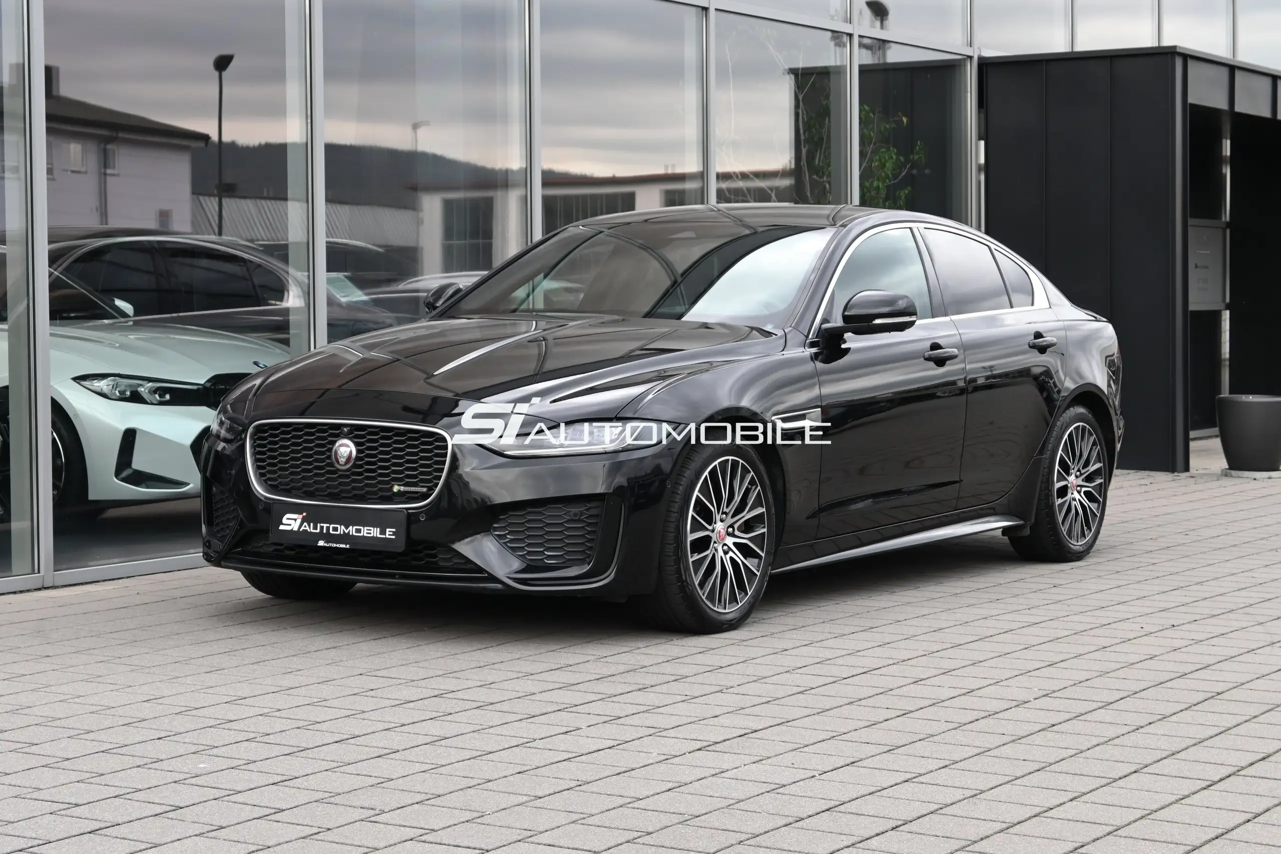 Jaguar - XE