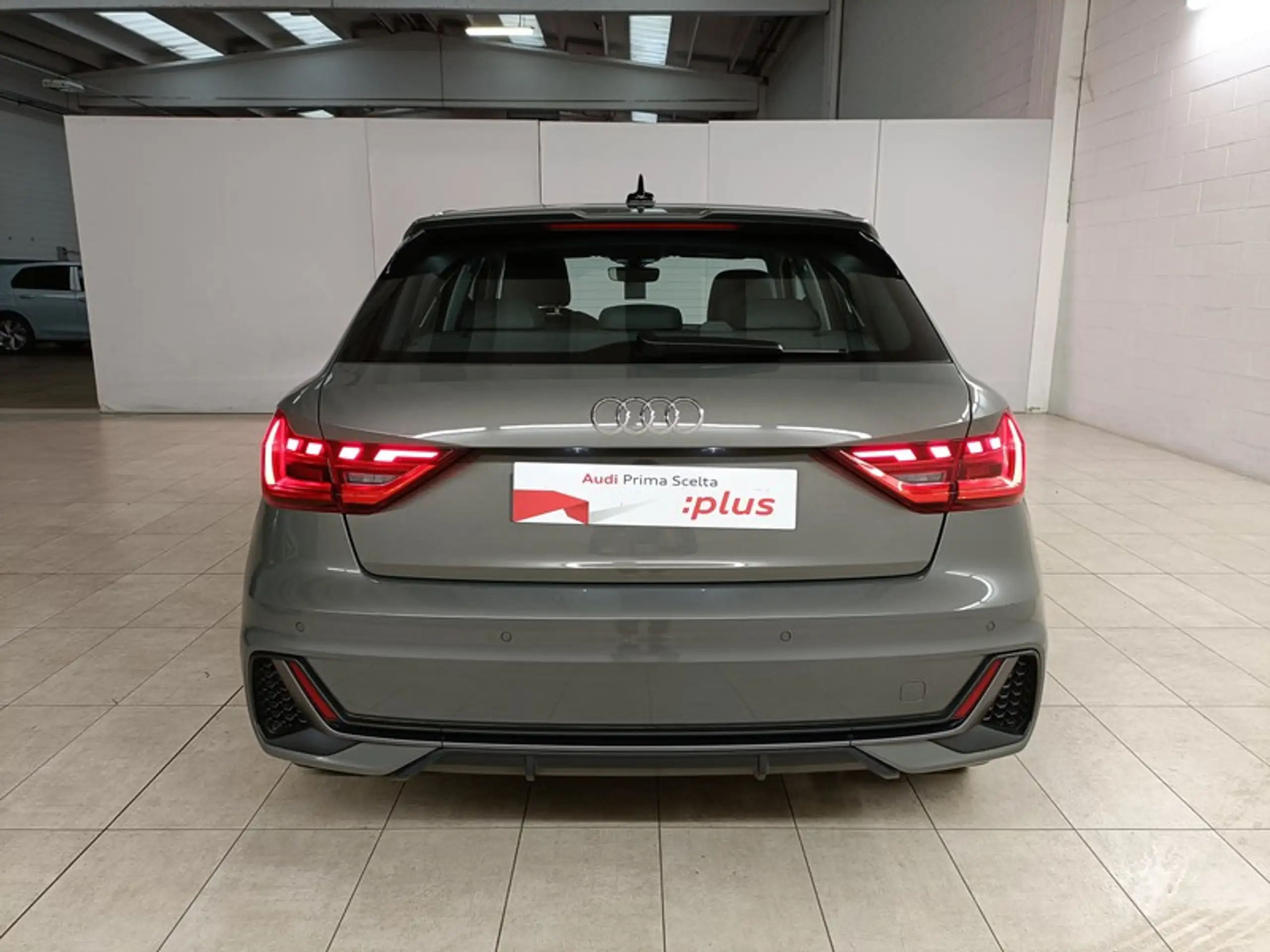 Audi - A1