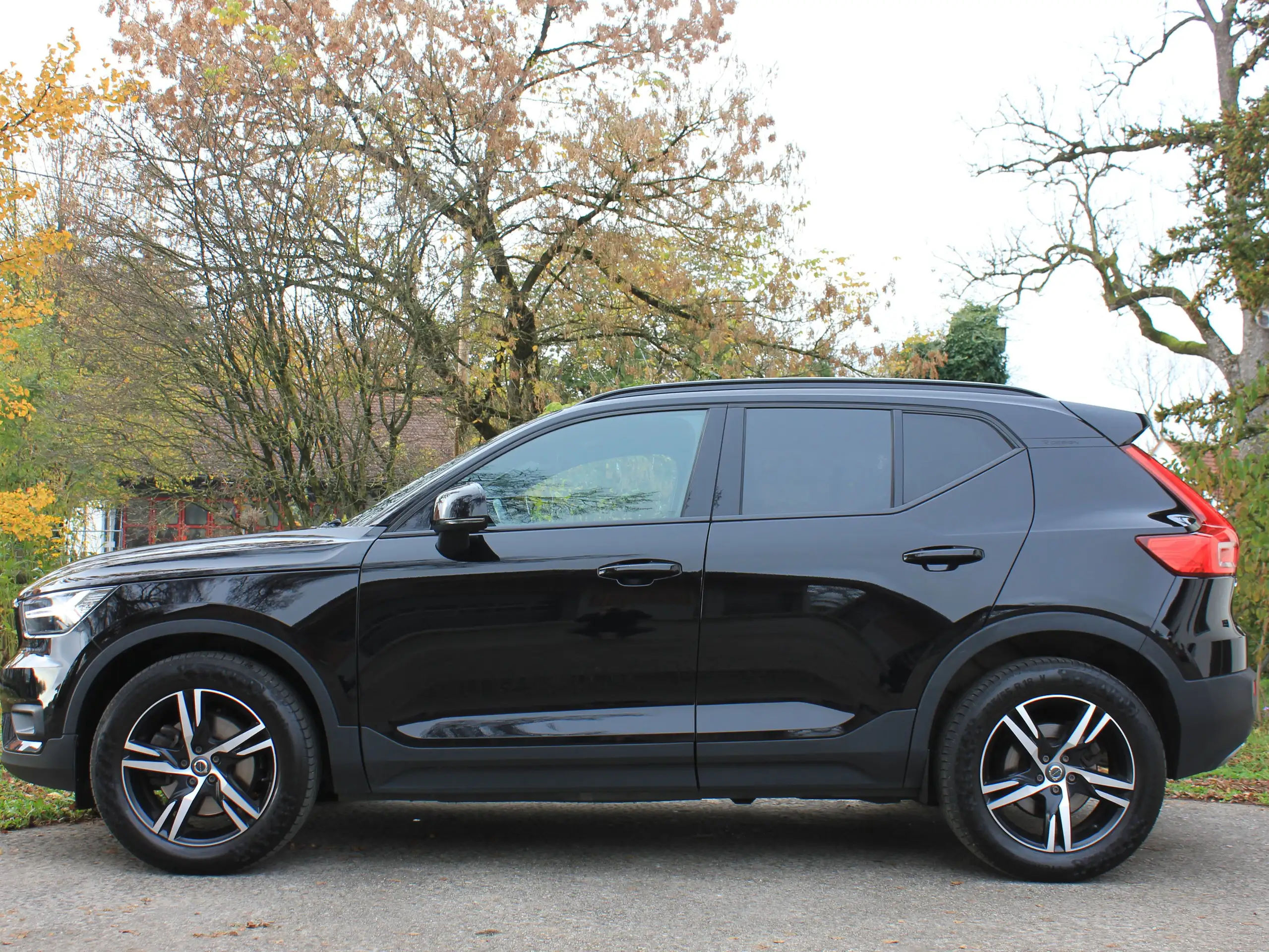 Volvo - XC40