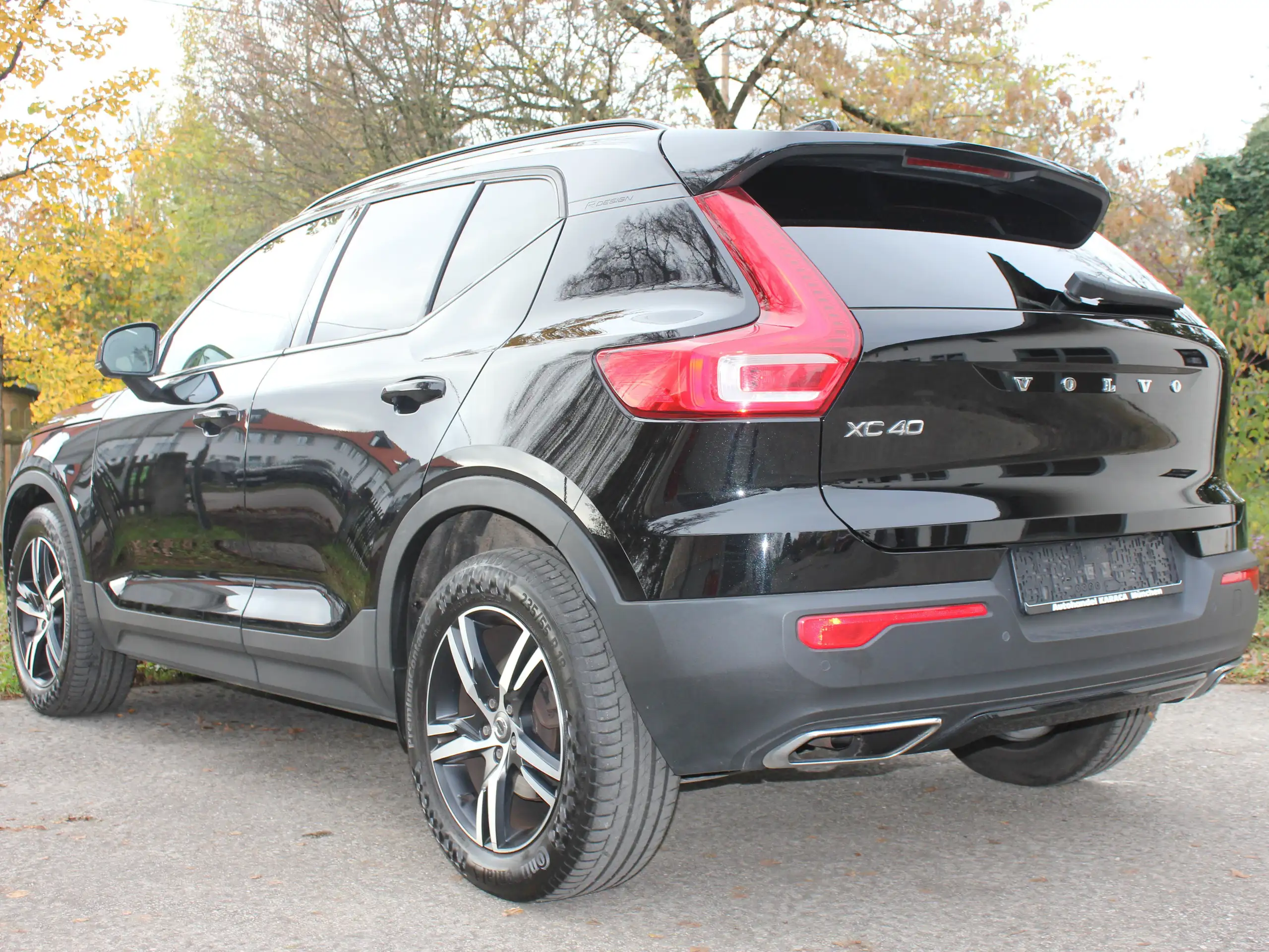 Volvo - XC40