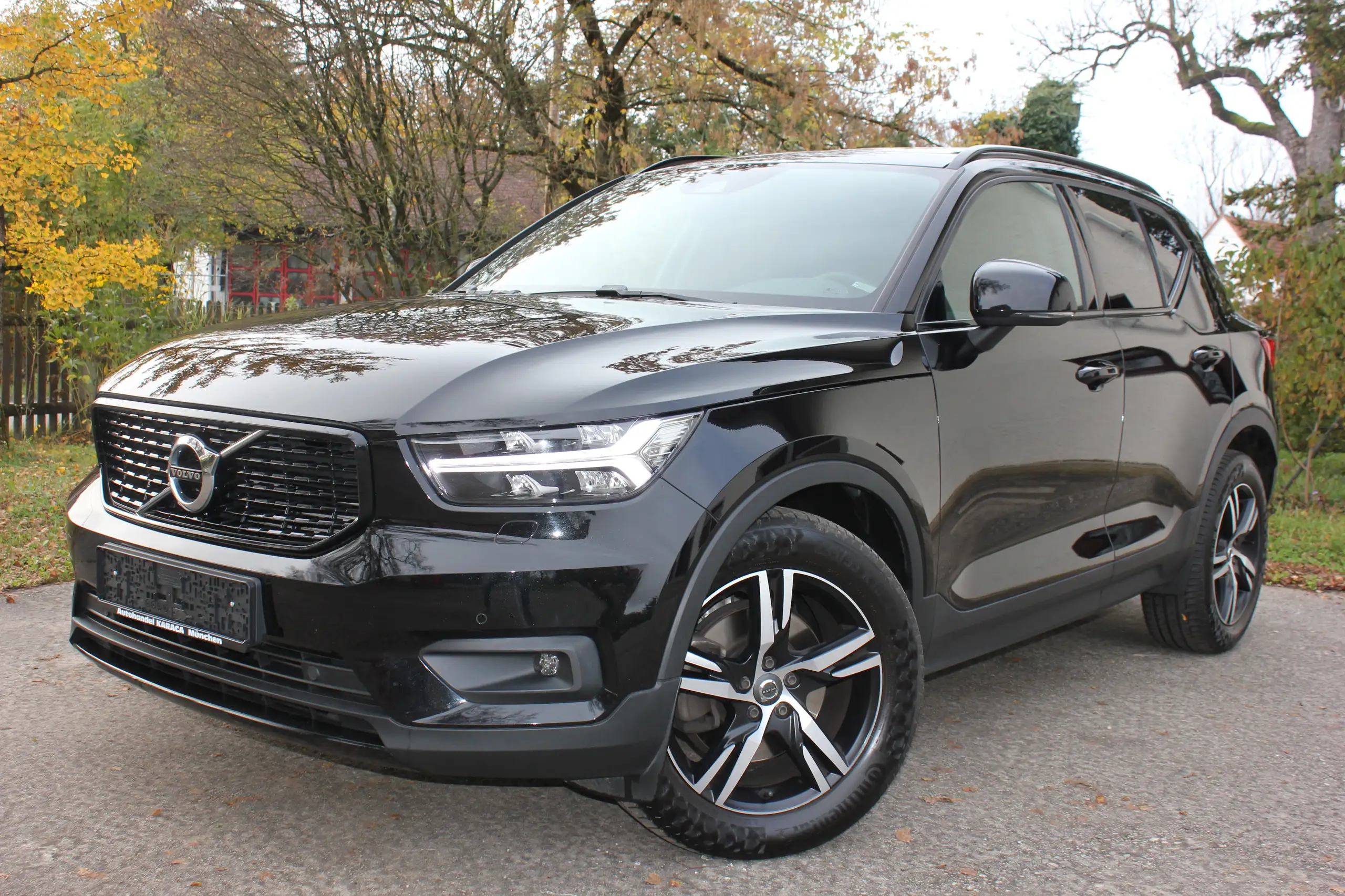 Volvo - XC40