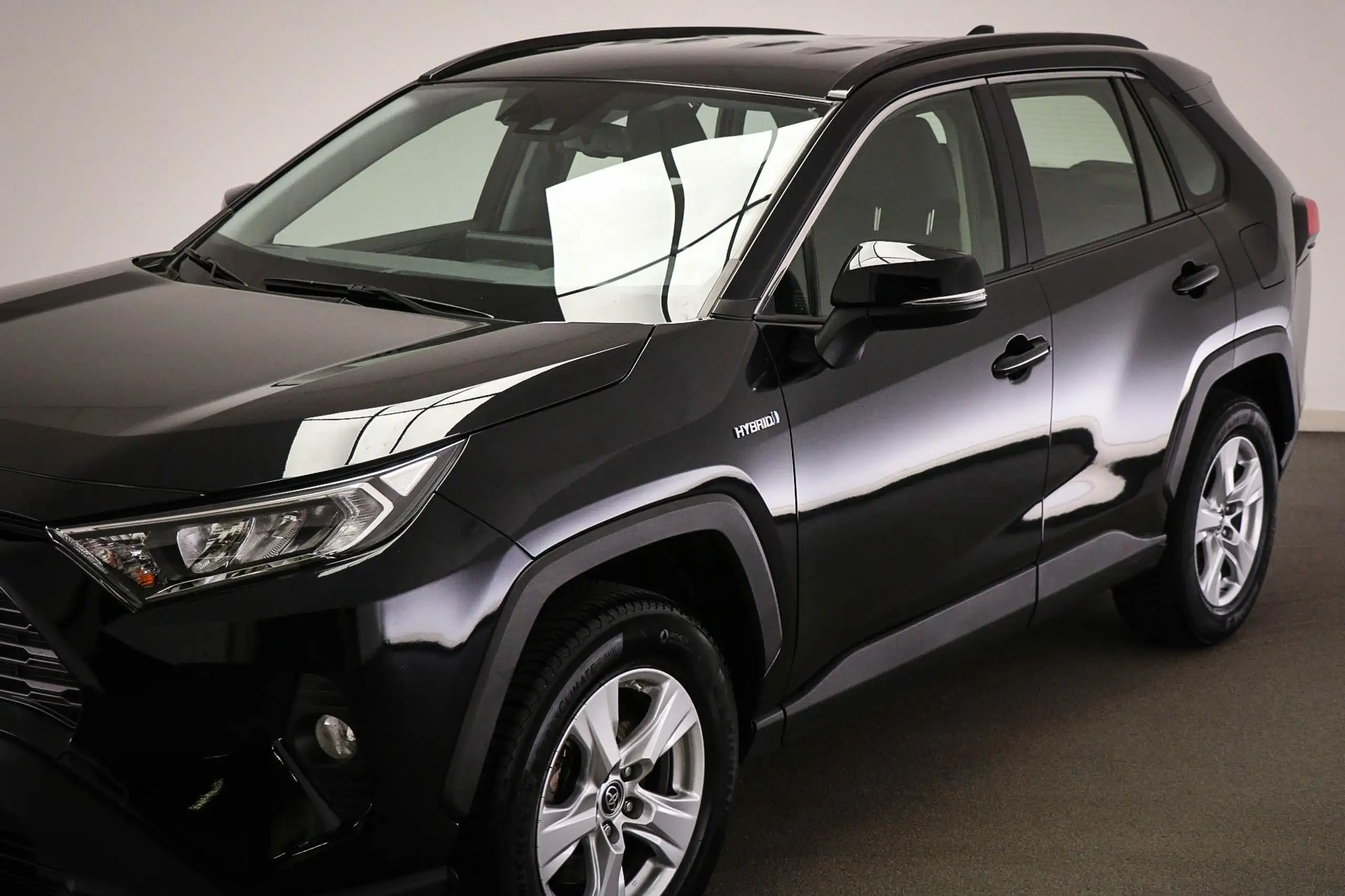 Toyota - RAV 4