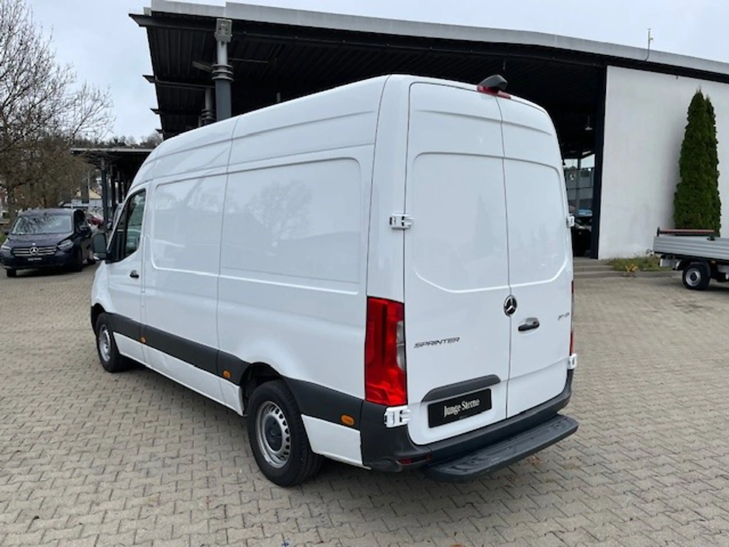 Mercedes-Benz - Sprinter