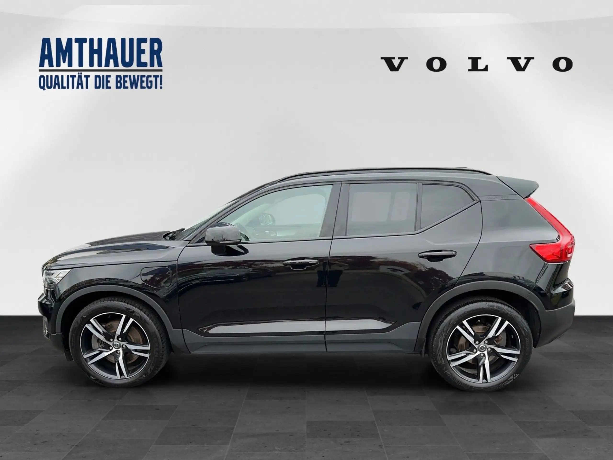 Volvo - XC40