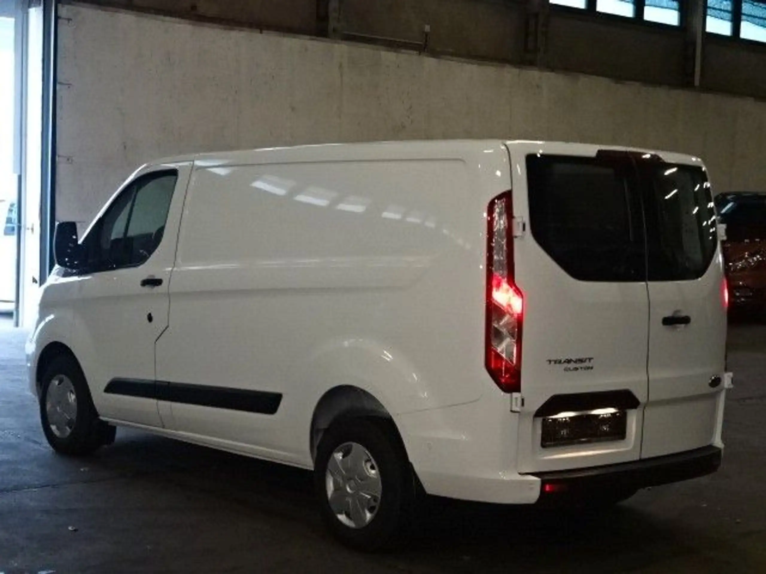 Ford - Transit Custom