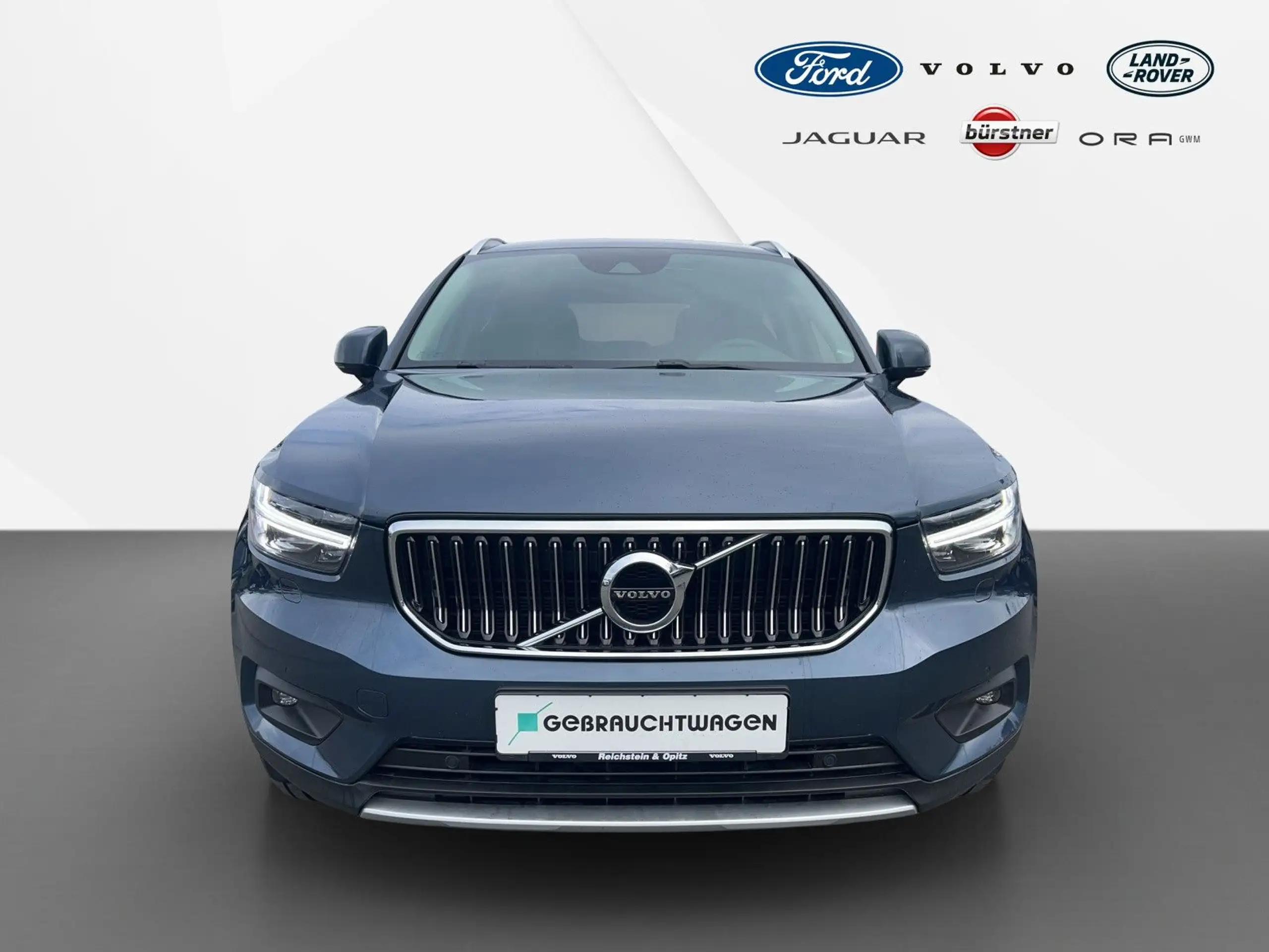 Volvo - XC40