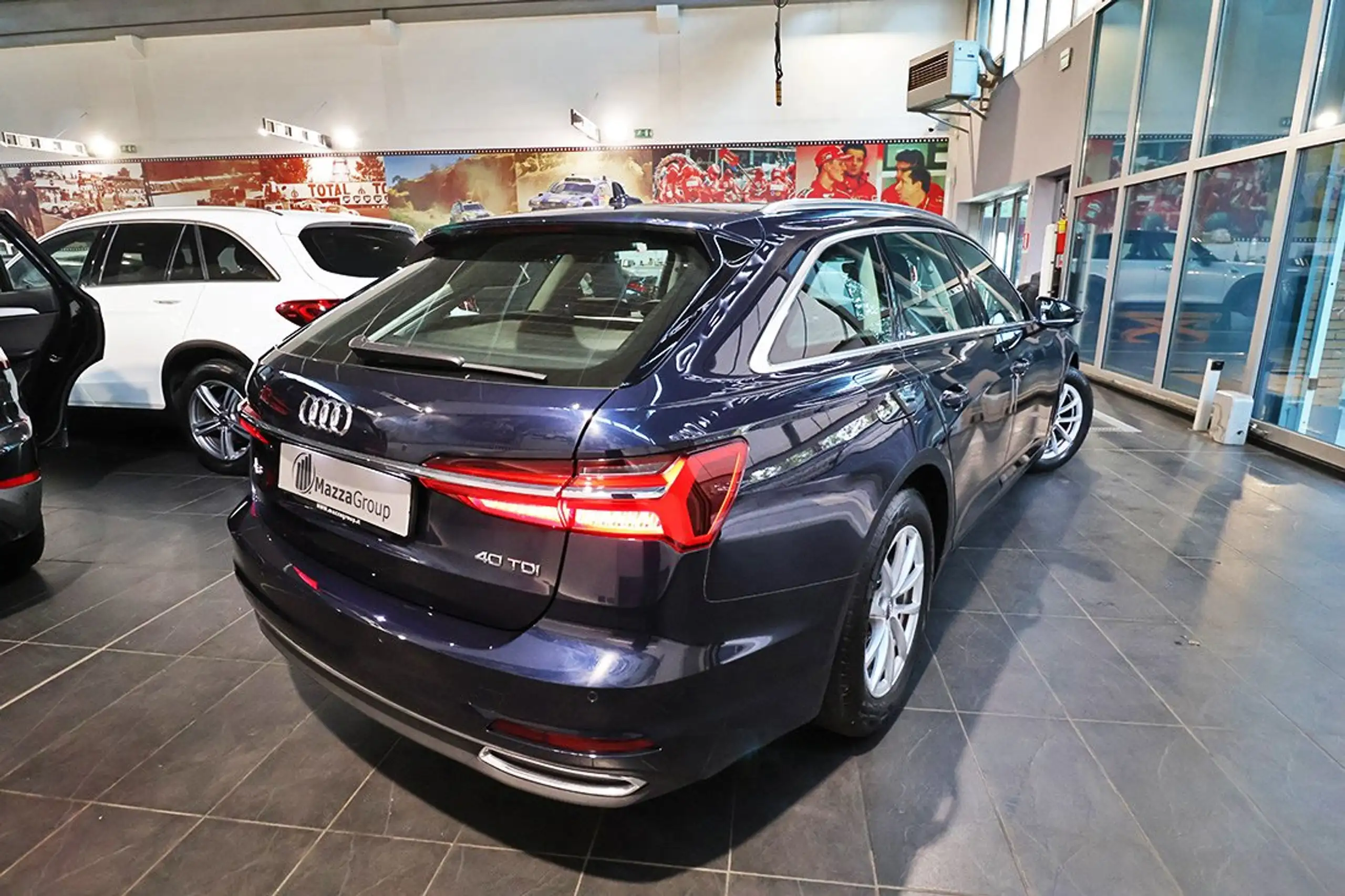 Audi - A6