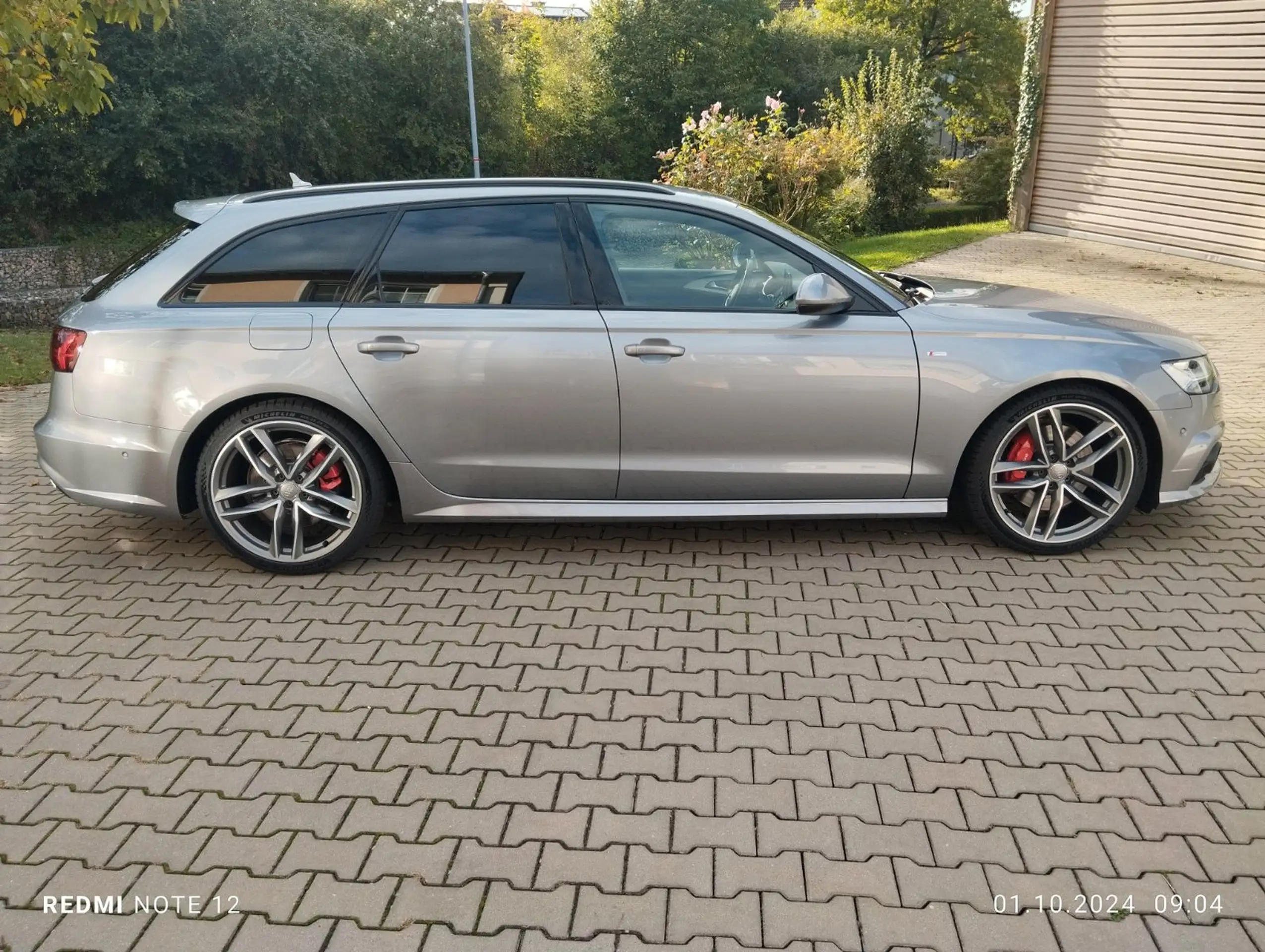 Audi - A6