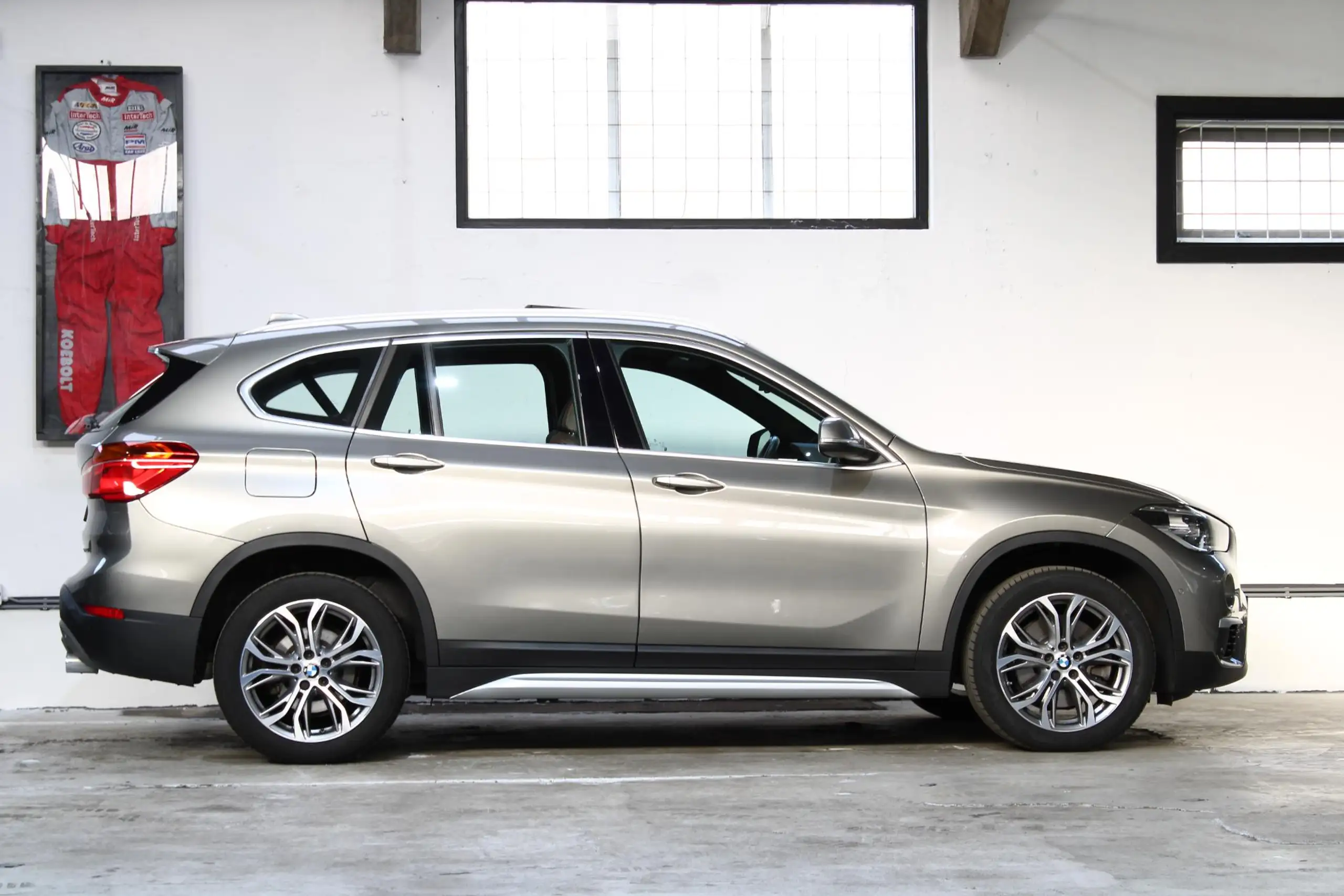 BMW - X1